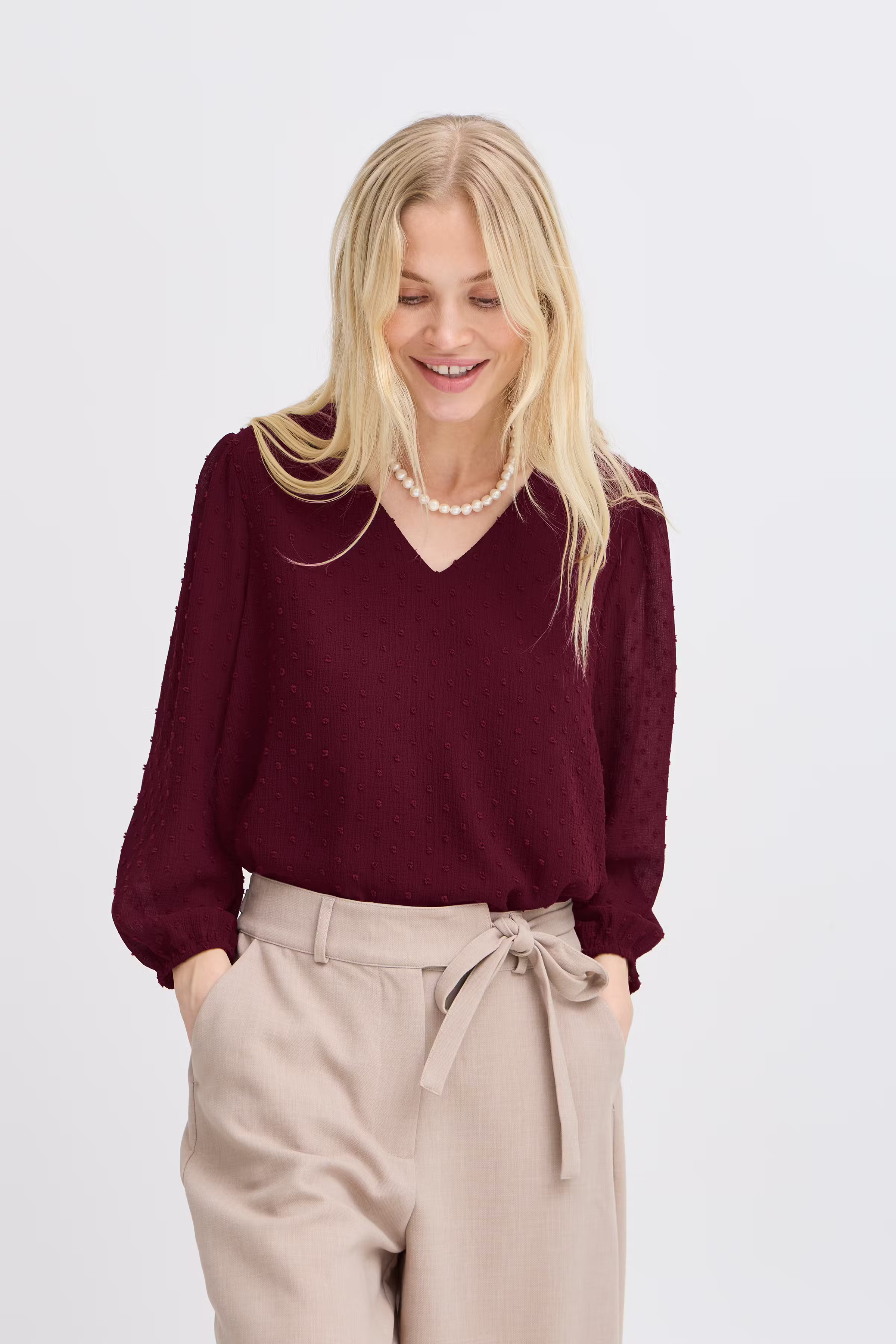 BYIZETTE Bluse LOOKBOOK FRONT 20817082-191627