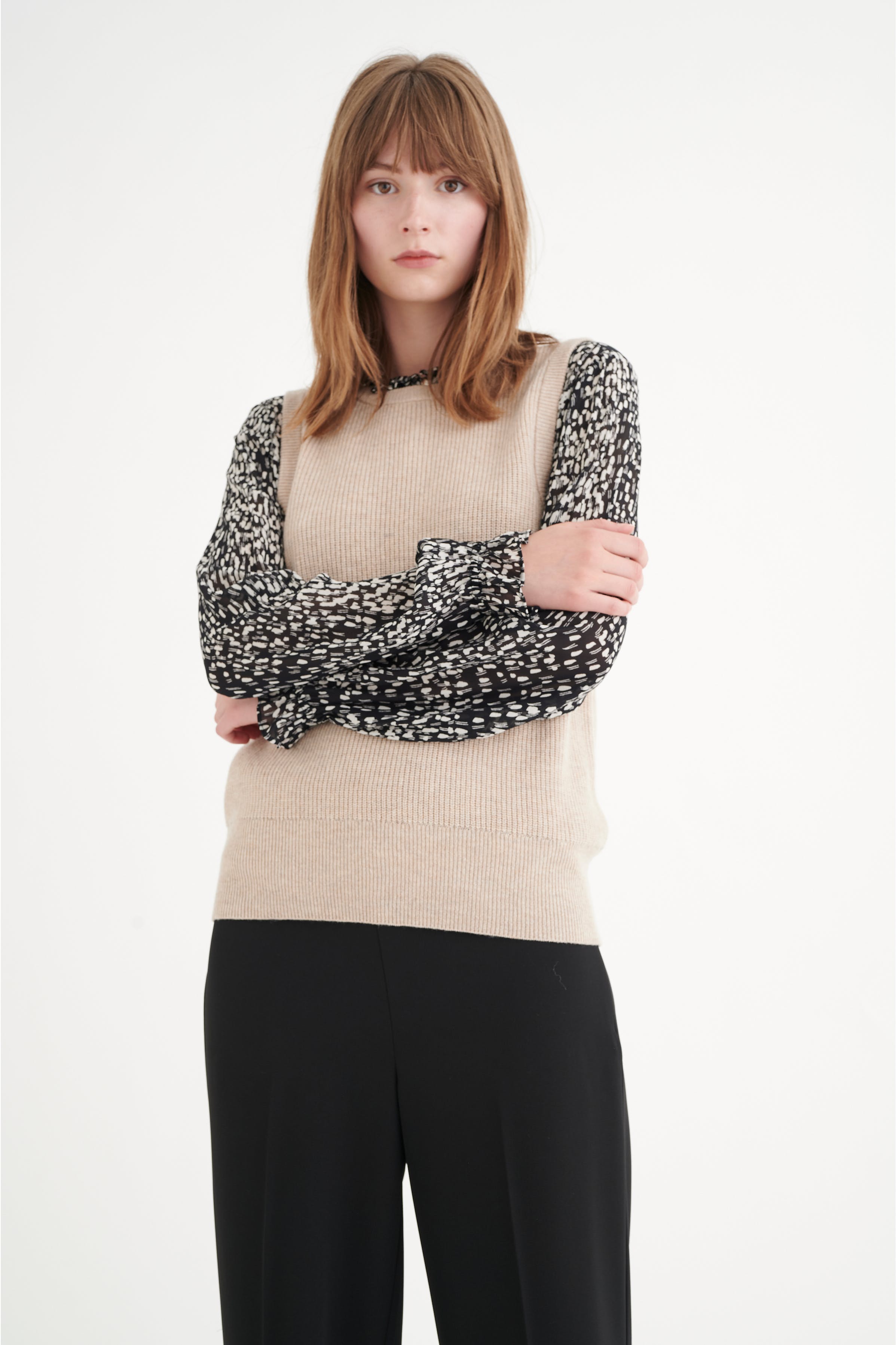 ZhenIW Bukser LOOKBOOK DETAIL 30105375-10050