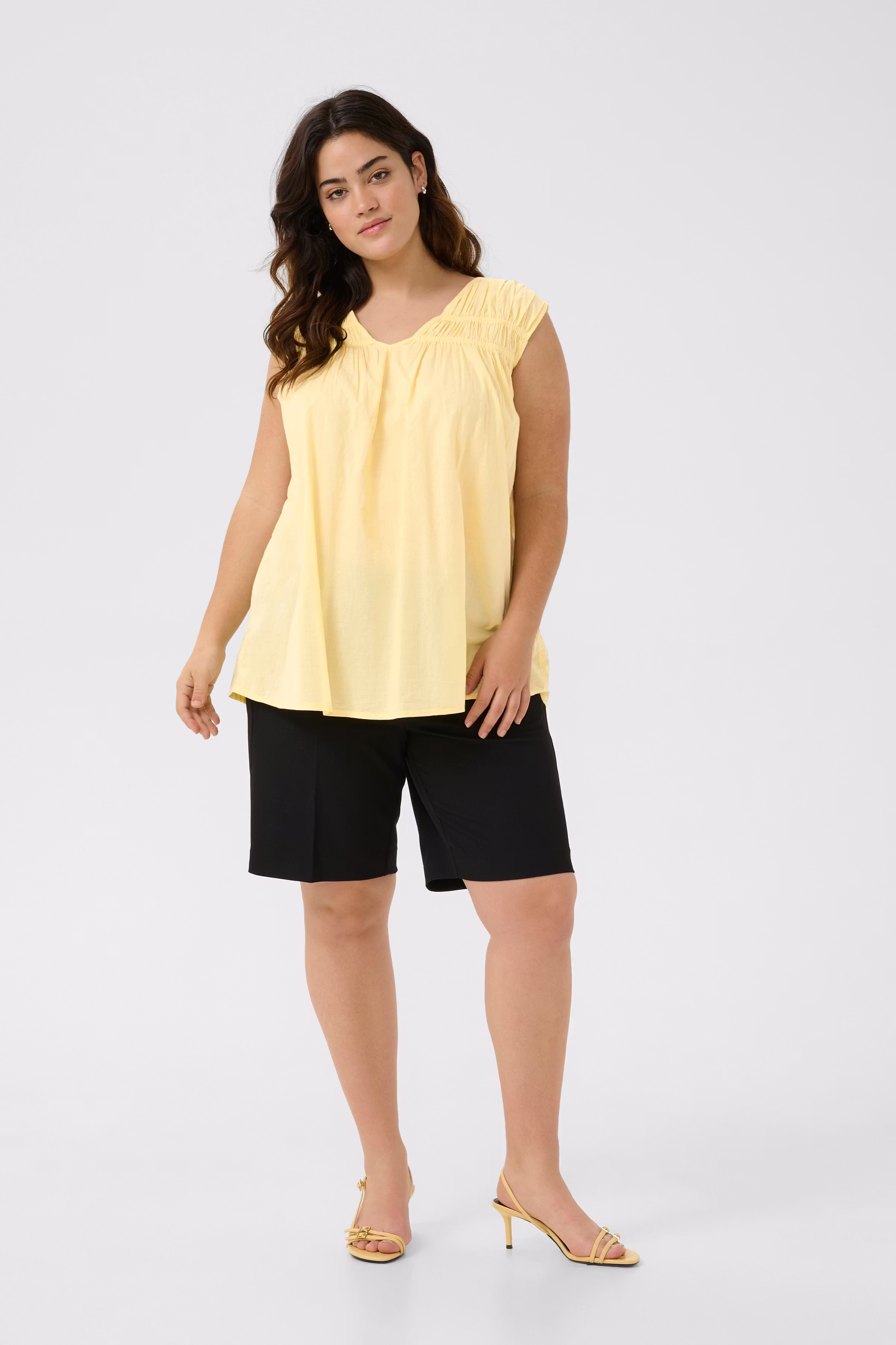 KCthia Blouse LOOKBOOK FRONT 10583213-130922