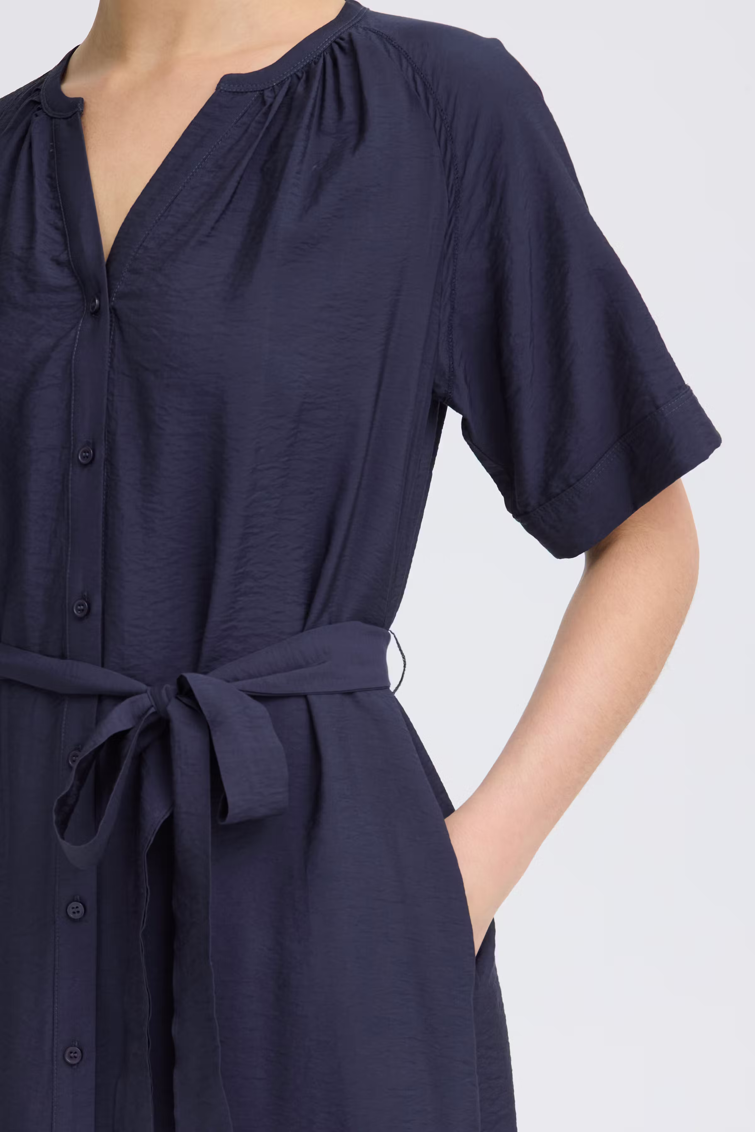 FRANIE Kleid LOOKBOOK DETAIL 20617857-193923