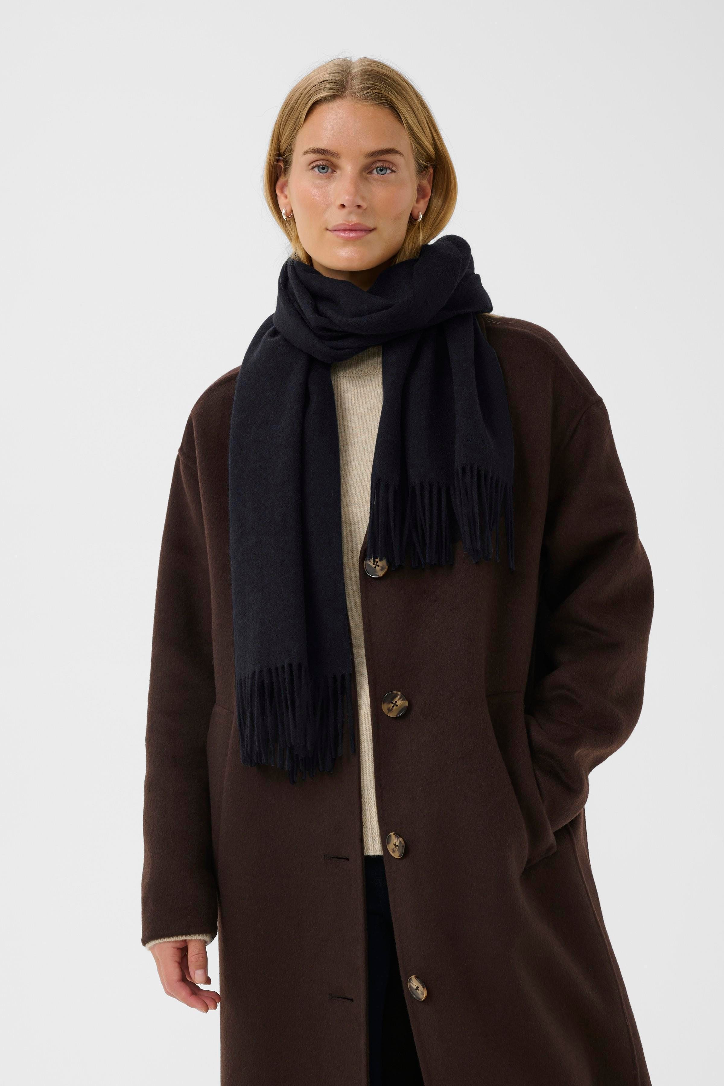 KithaPW Sjaal LOOKBOOK FRONT 30308757-194013