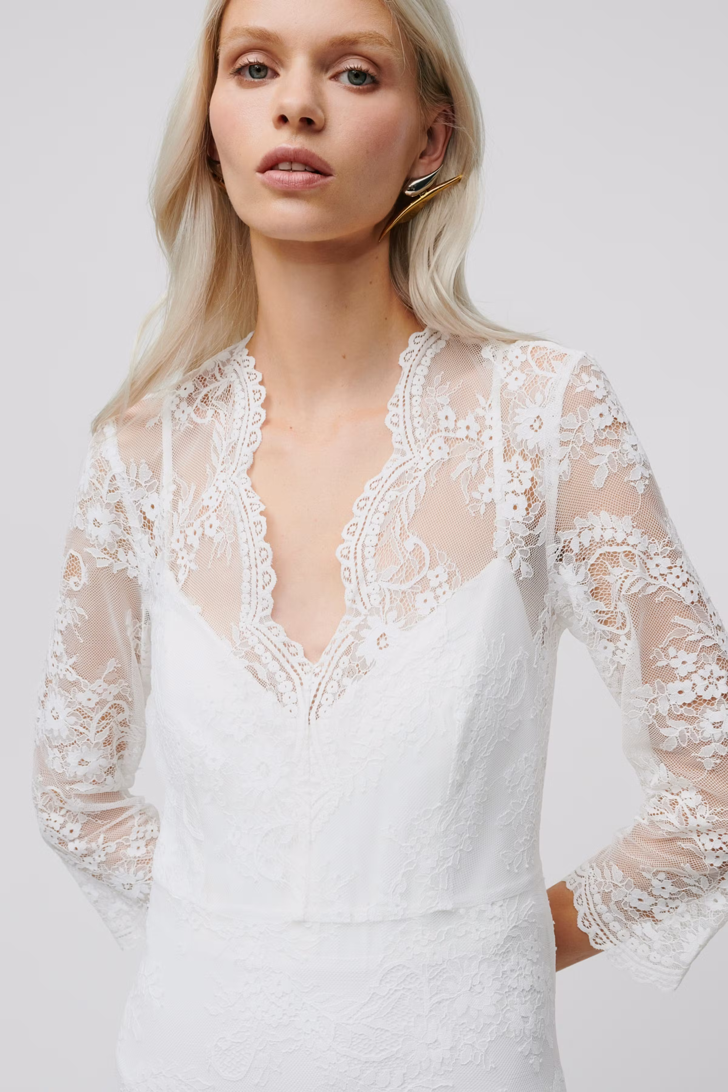 DALIA Dress LOOKBOOK FRONT 30600175-WH010