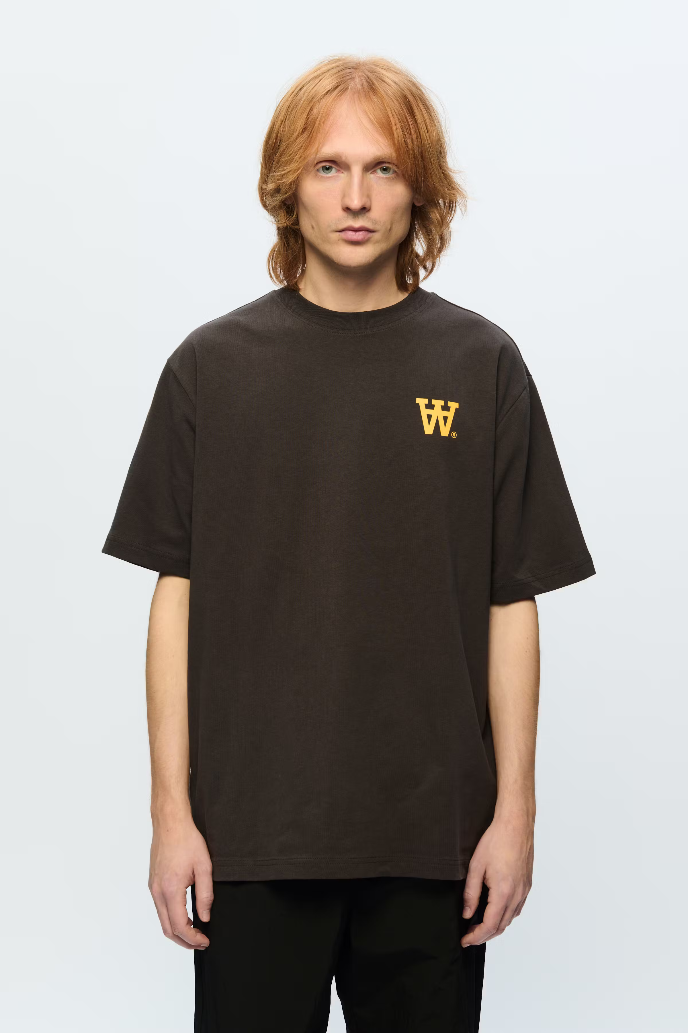 WWAsa Seal T-shirt LOOKBOOK FRONT 30250073-191102