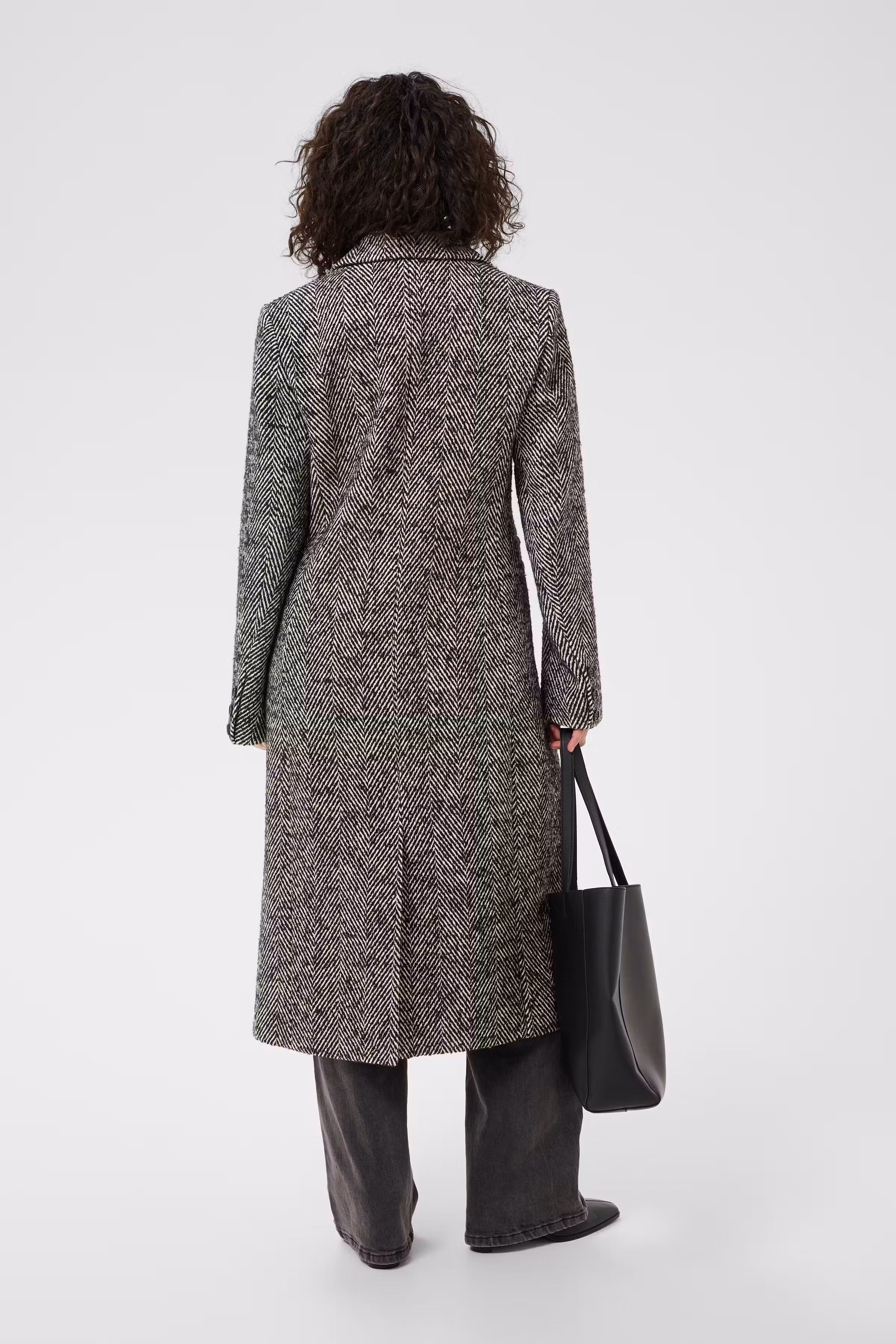 KAofelia Mantel LOOKBOOK BACK 10511940-109642