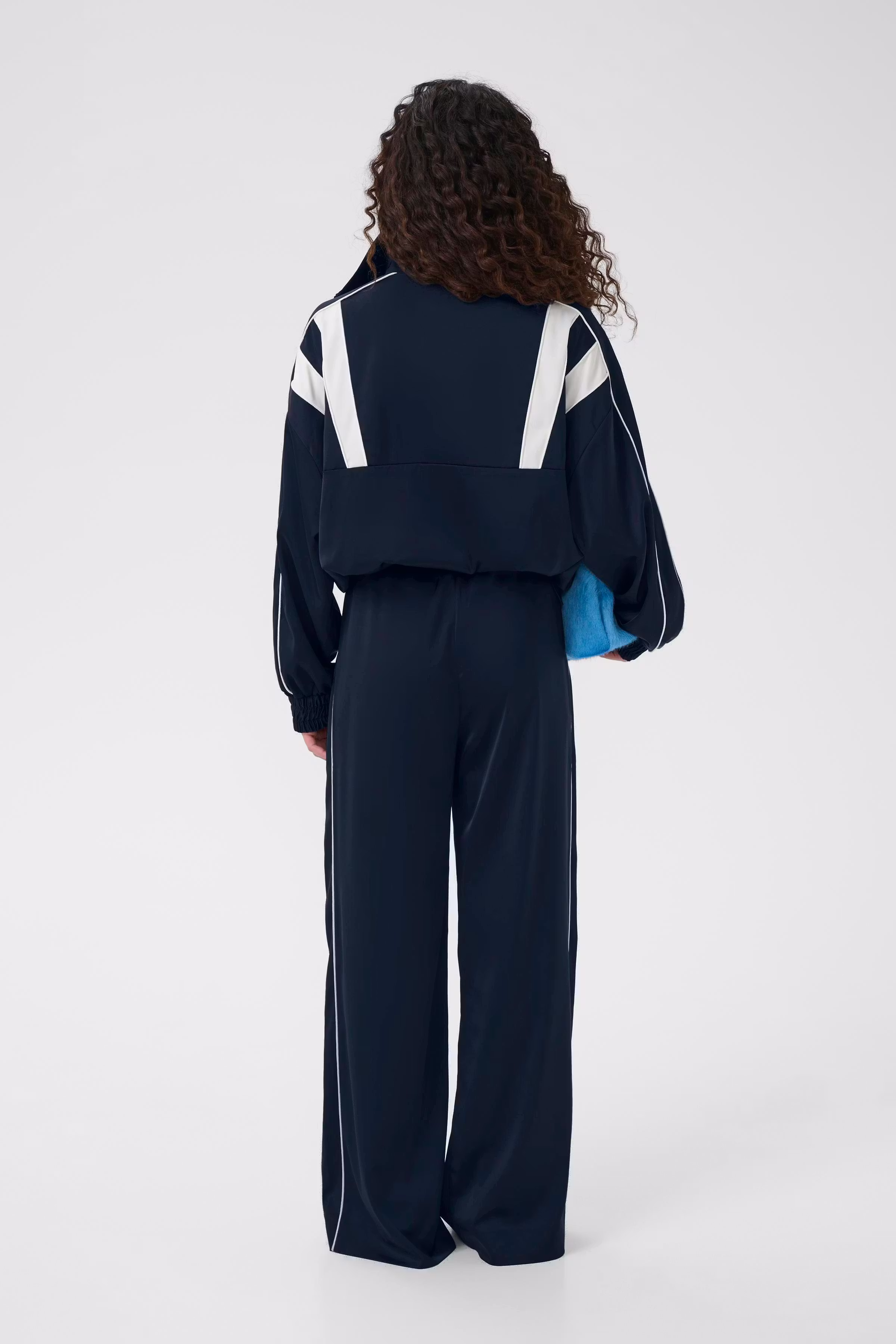GZbicca Tracksuit bukser LOOKBOOK BACK 10910646-193922