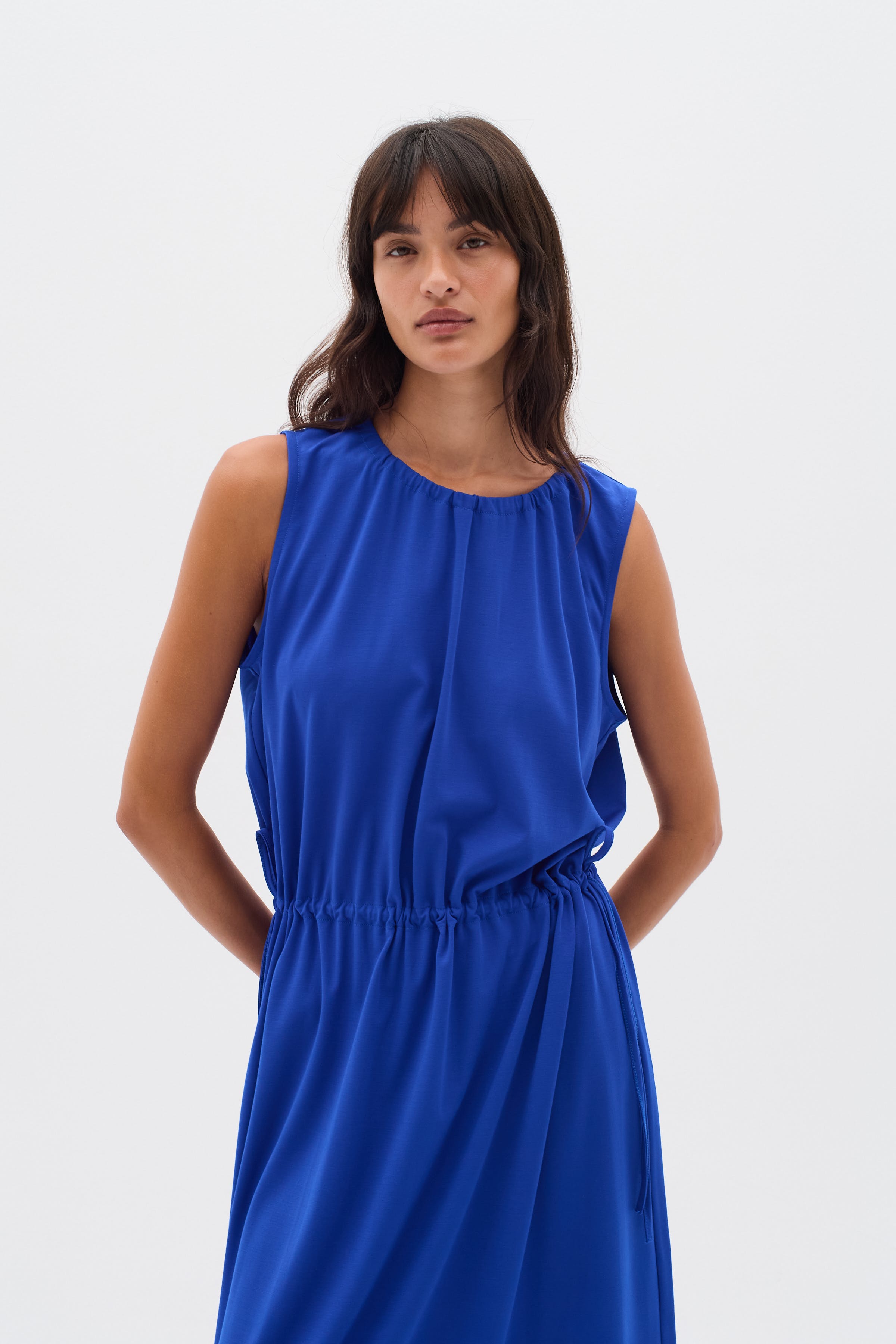 HivieraIW Dress LOOKBOOK FRONT 30110389-193952