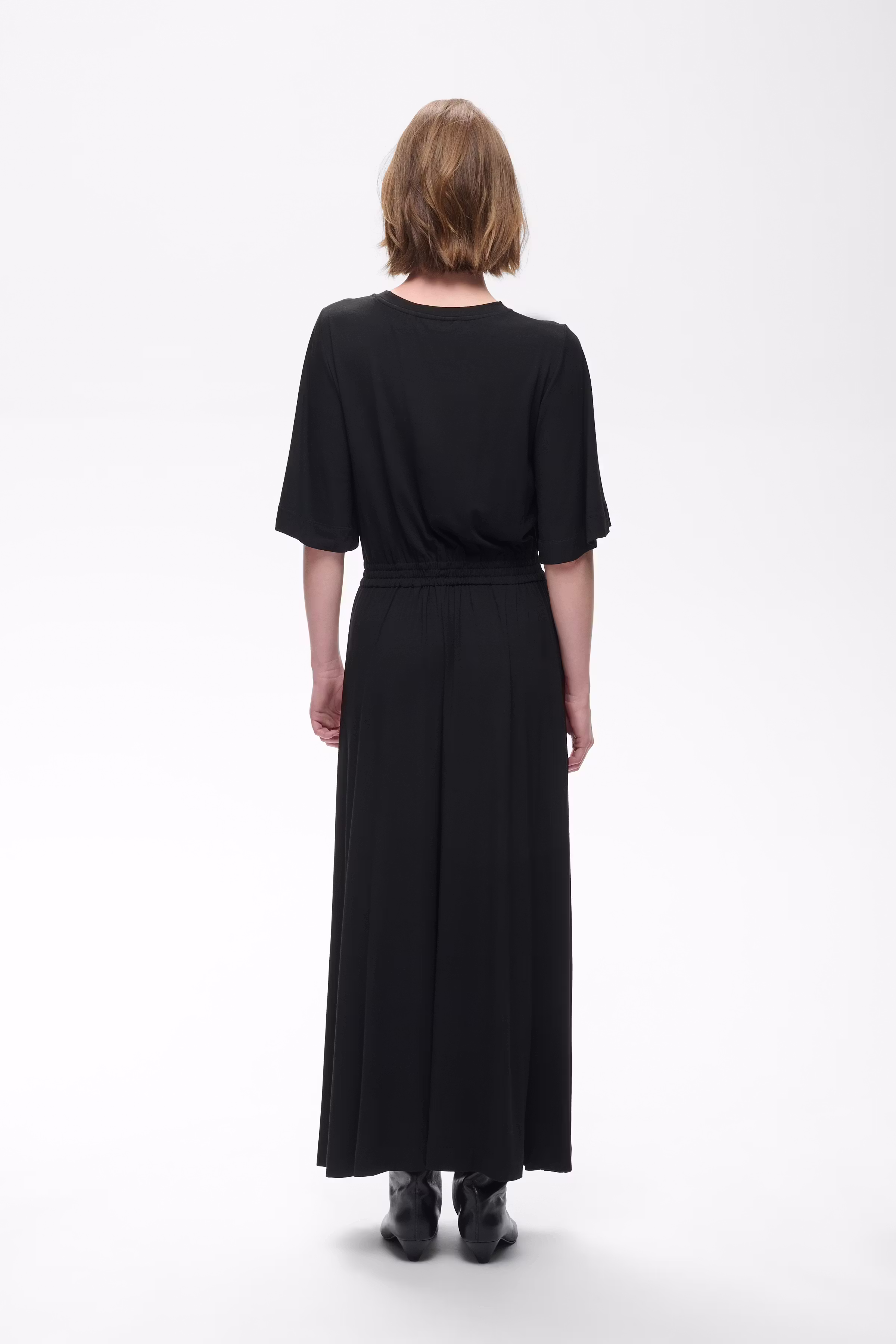 TalishaIW Klänning LOOKBOOK BACK 30111320-194008