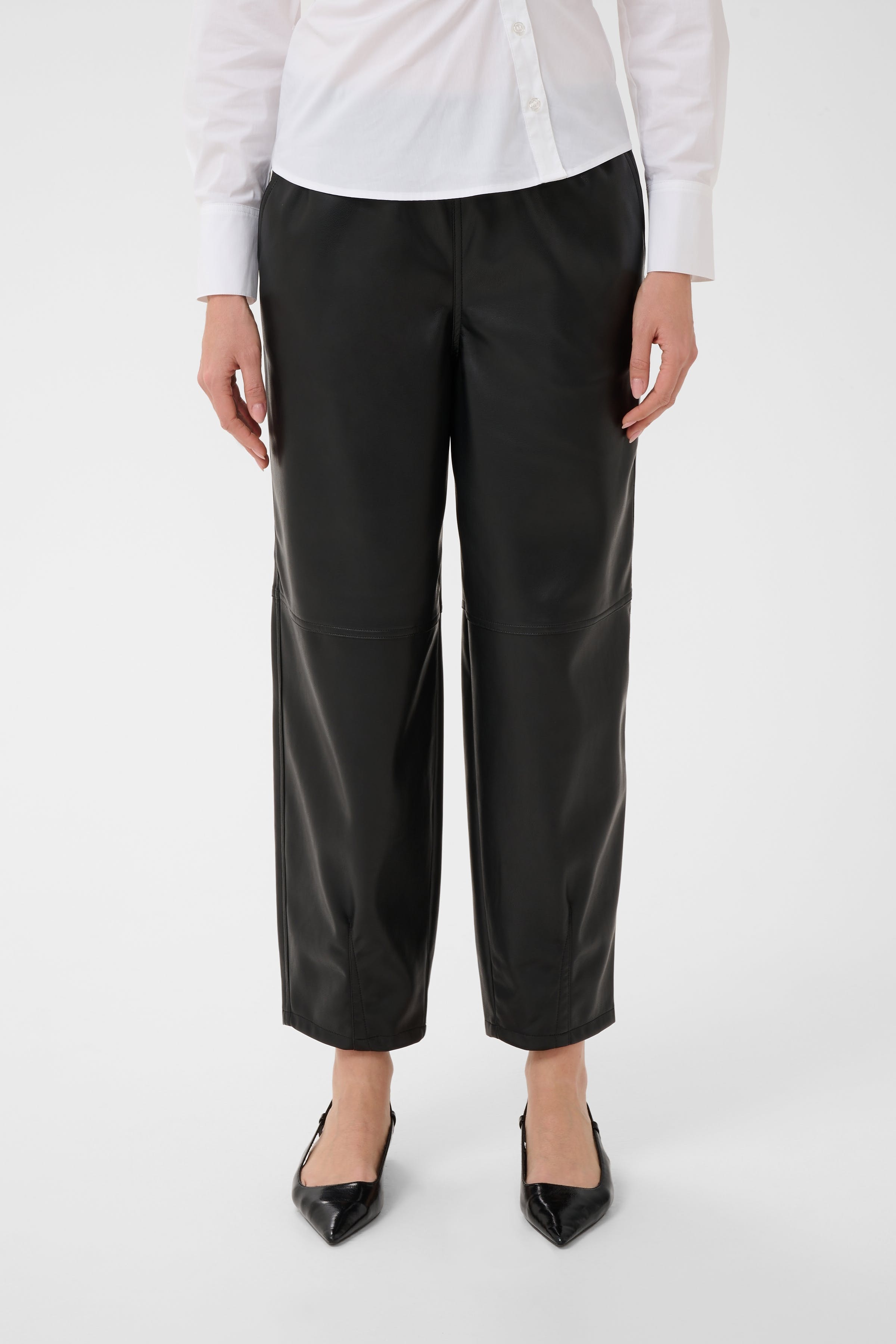 KAarense Hose LOOKBOOK FRONT 10512230-100121