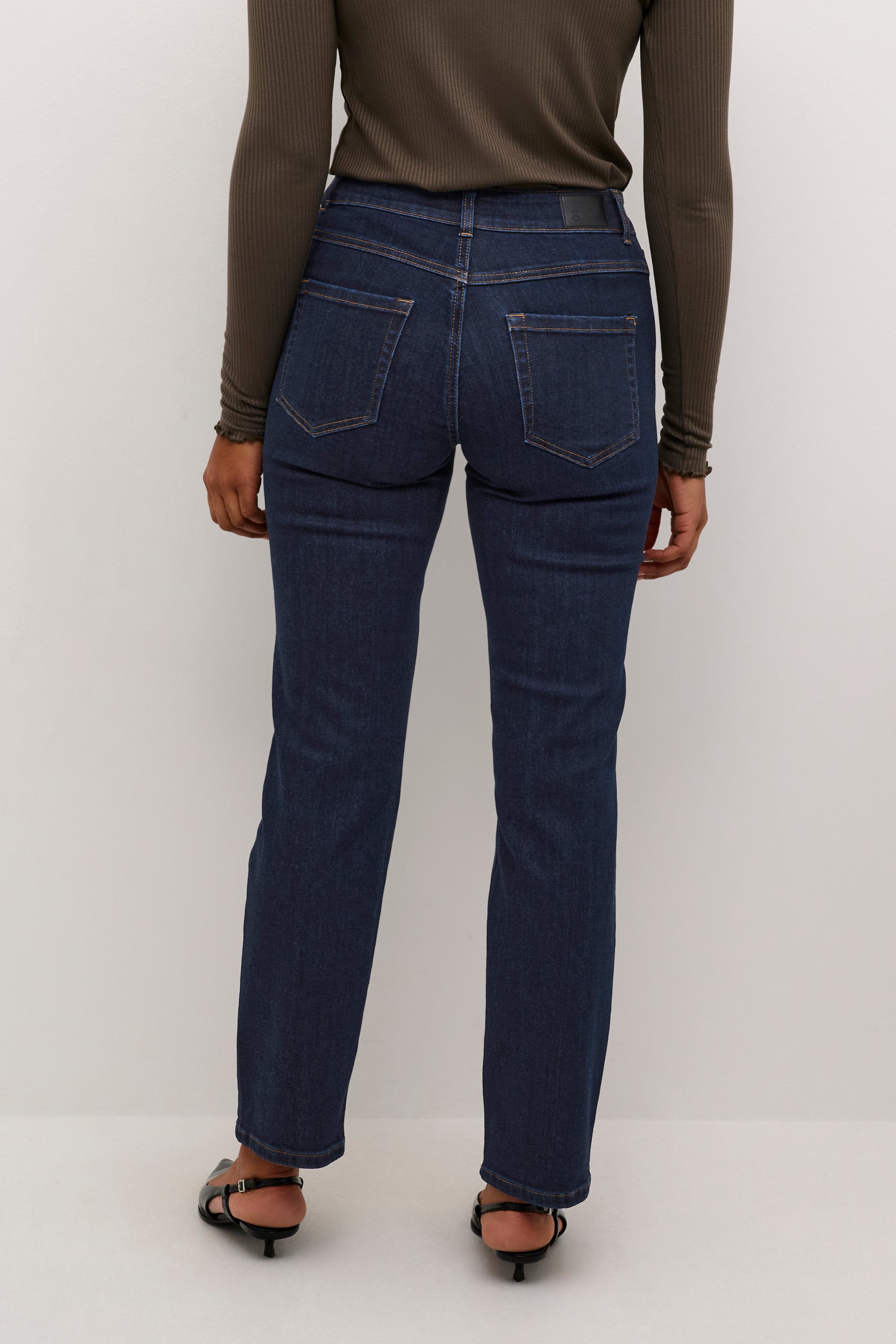 KAsinem Jeans Straight  LOOKBOOK BACK 10508384-106360