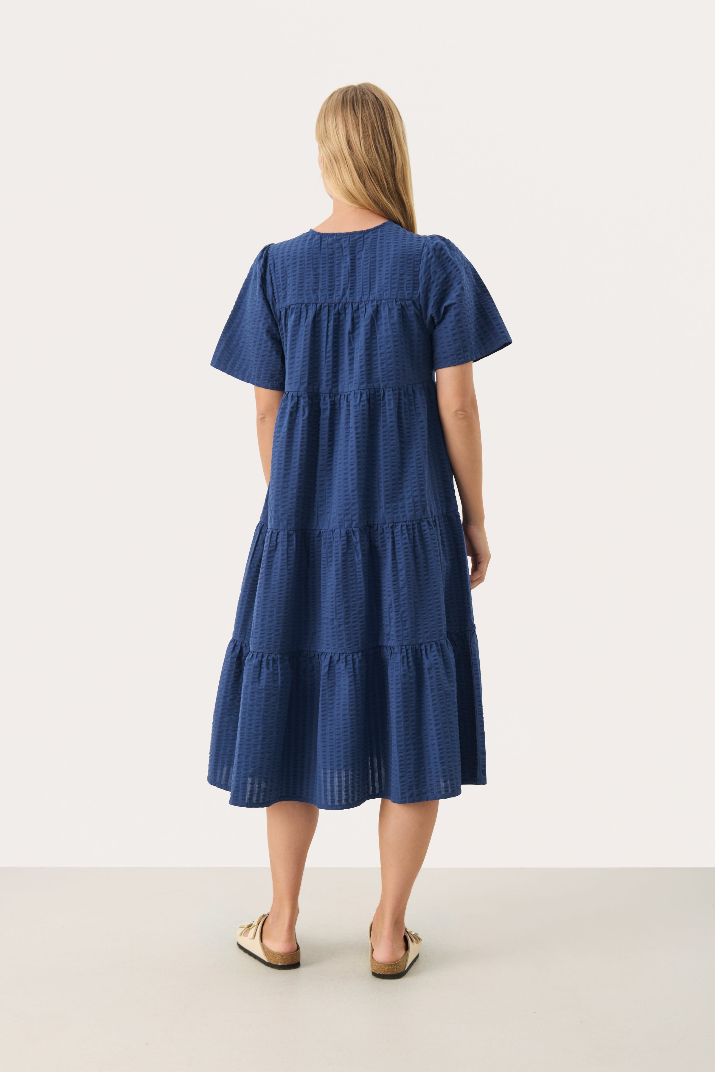 PamPW Long dress LOOKBOOK BACK 30307912-193934