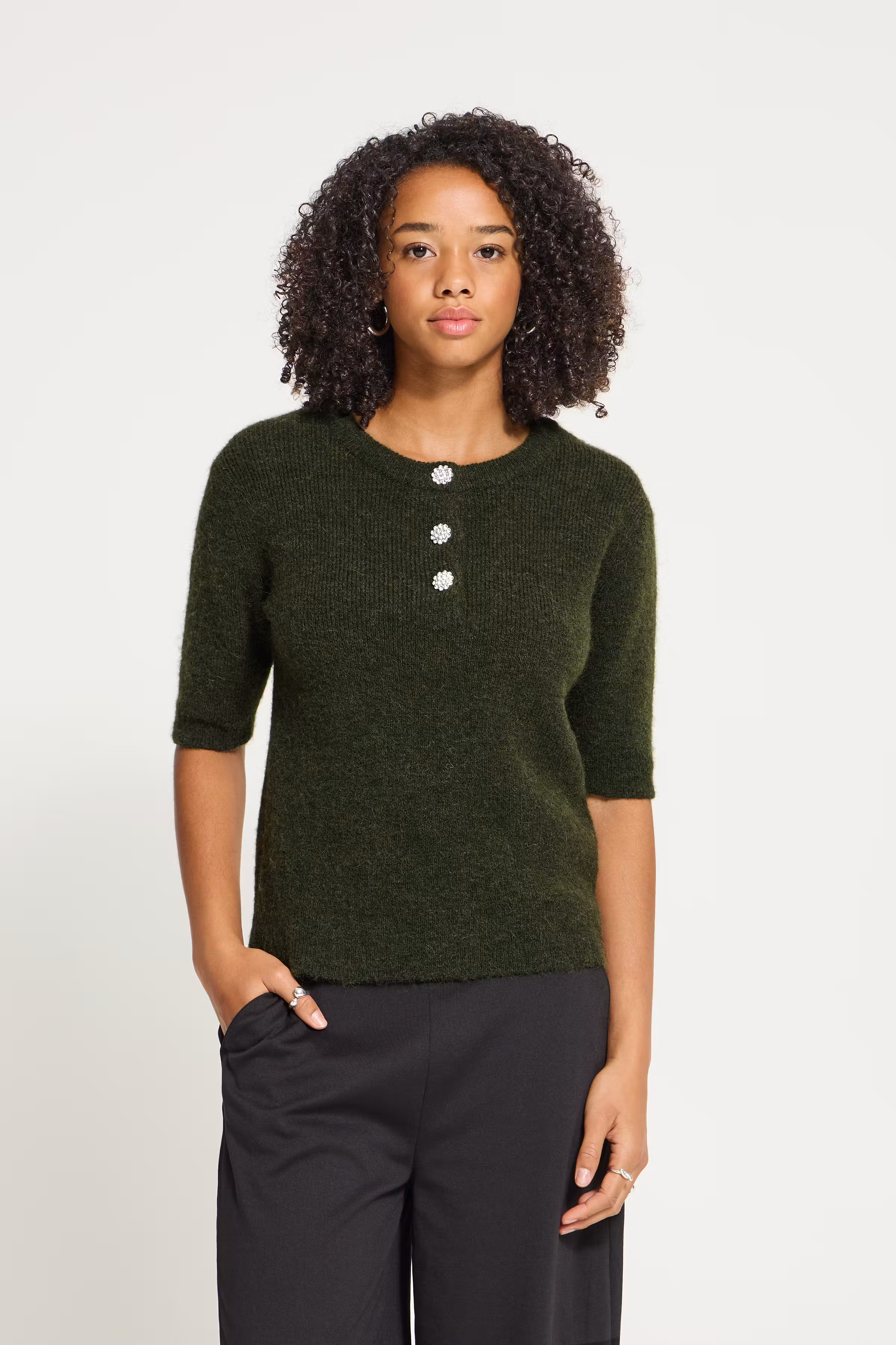 IHFANTIA Pullover LOOKBOOK FRONT 20127133-1904141