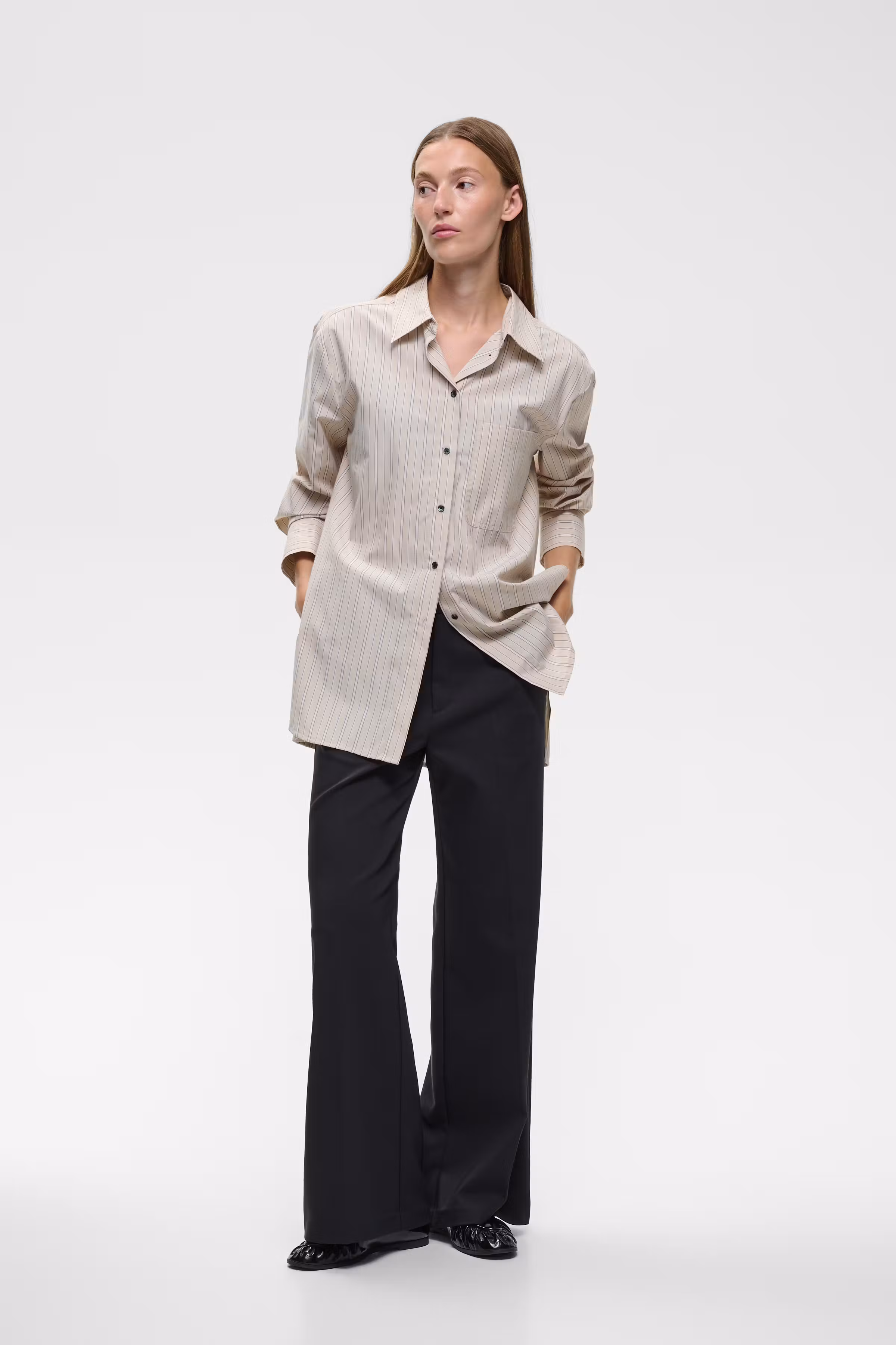 ZellaIW Hose LOOKBOOK FRONT 30106240-194008