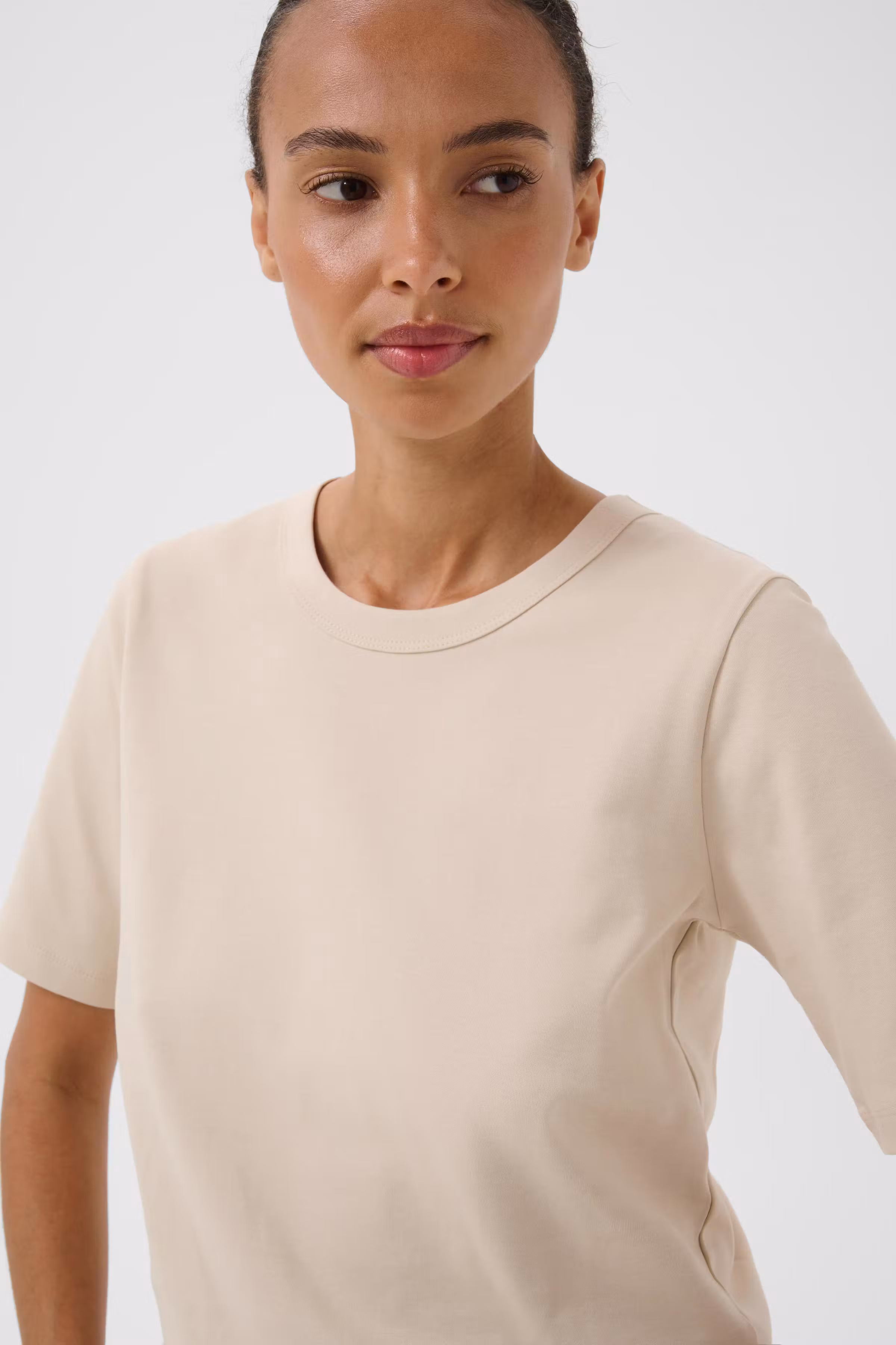 RatanaPW T-shirt LOOKBOOK DETAIL 30309870-130400
