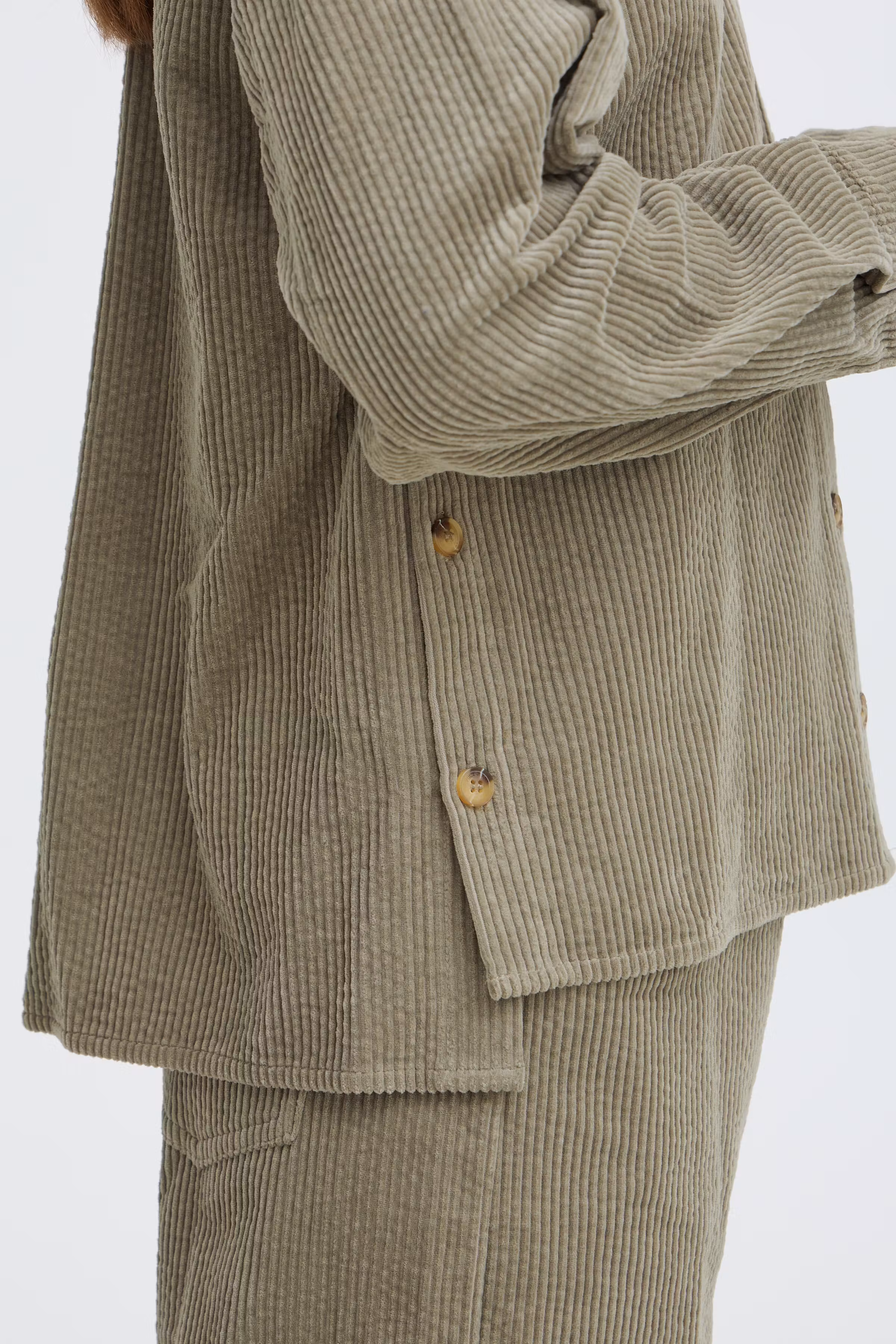PZESSY Shirt LOOKBOOK DETAIL 50210726-170613