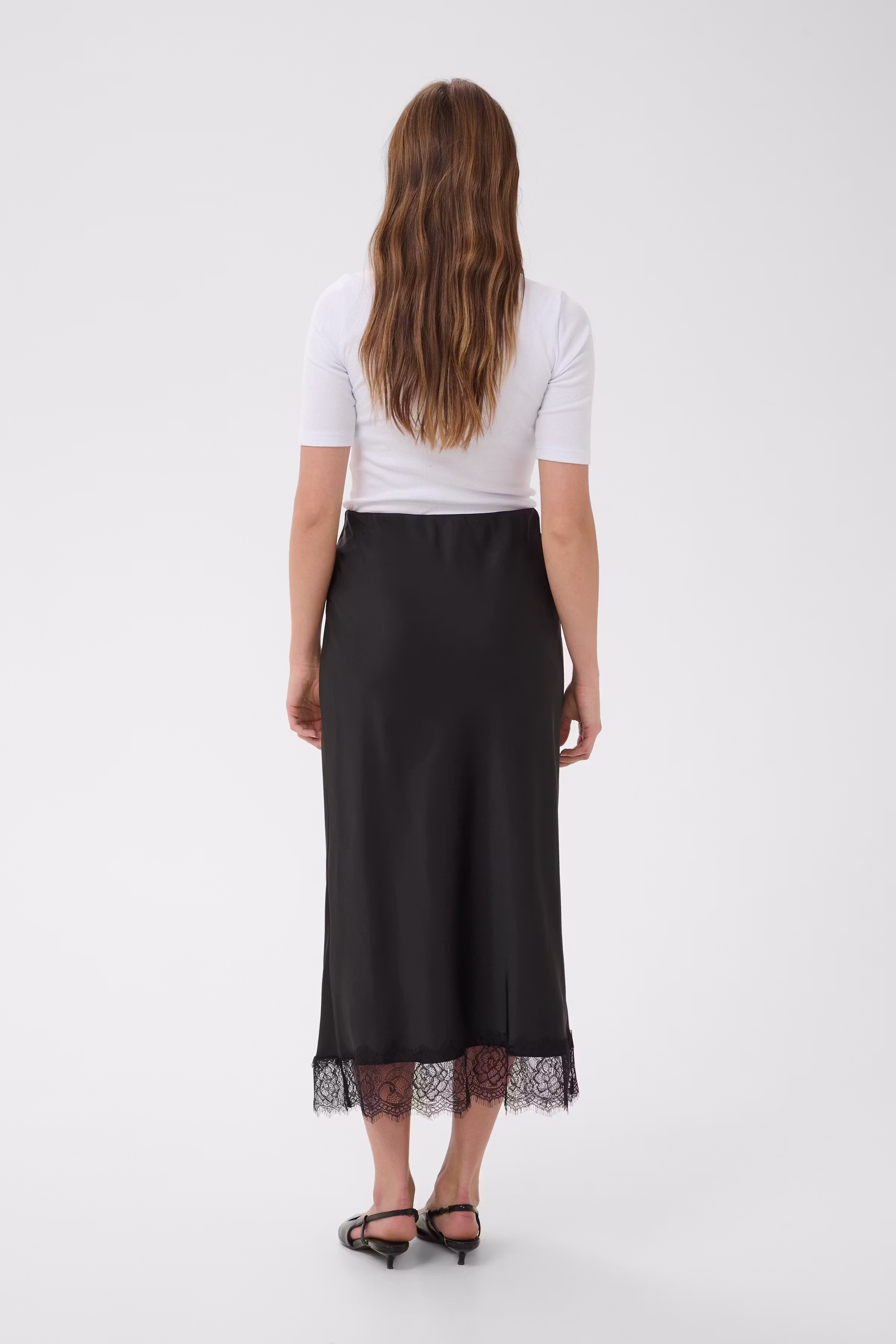 KAhilll Skirt LOOKBOOK BACK 10511909-100121