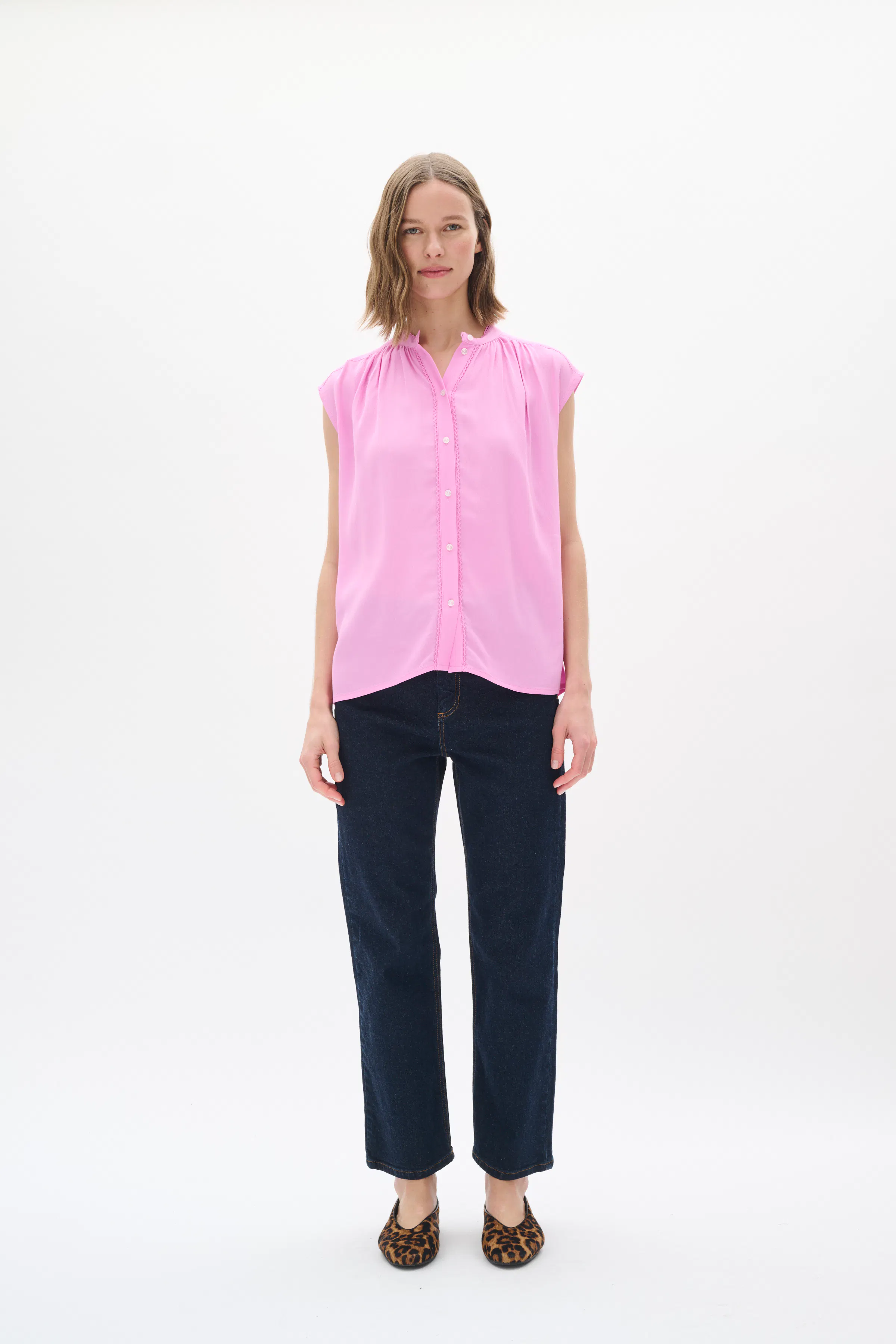 FallonIW LOOKBOOK FRONT 30110443-163118