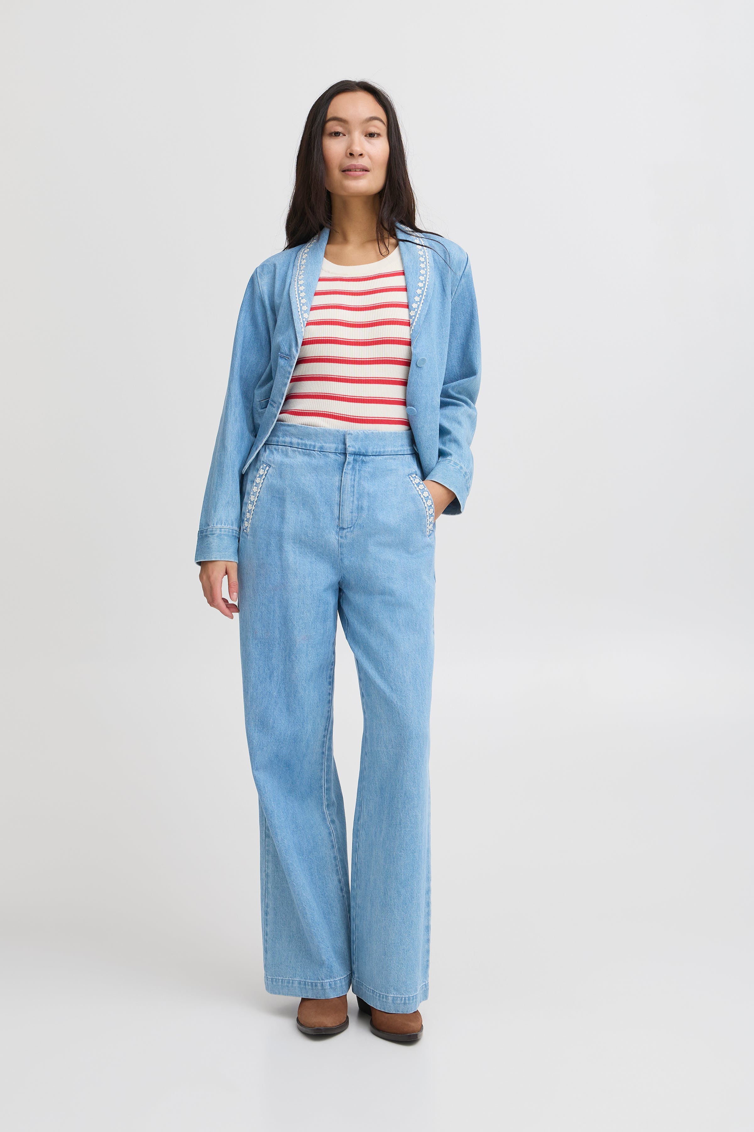 IRTAWNY Casual broek LOOKBOOK FRONT 20122814-203935