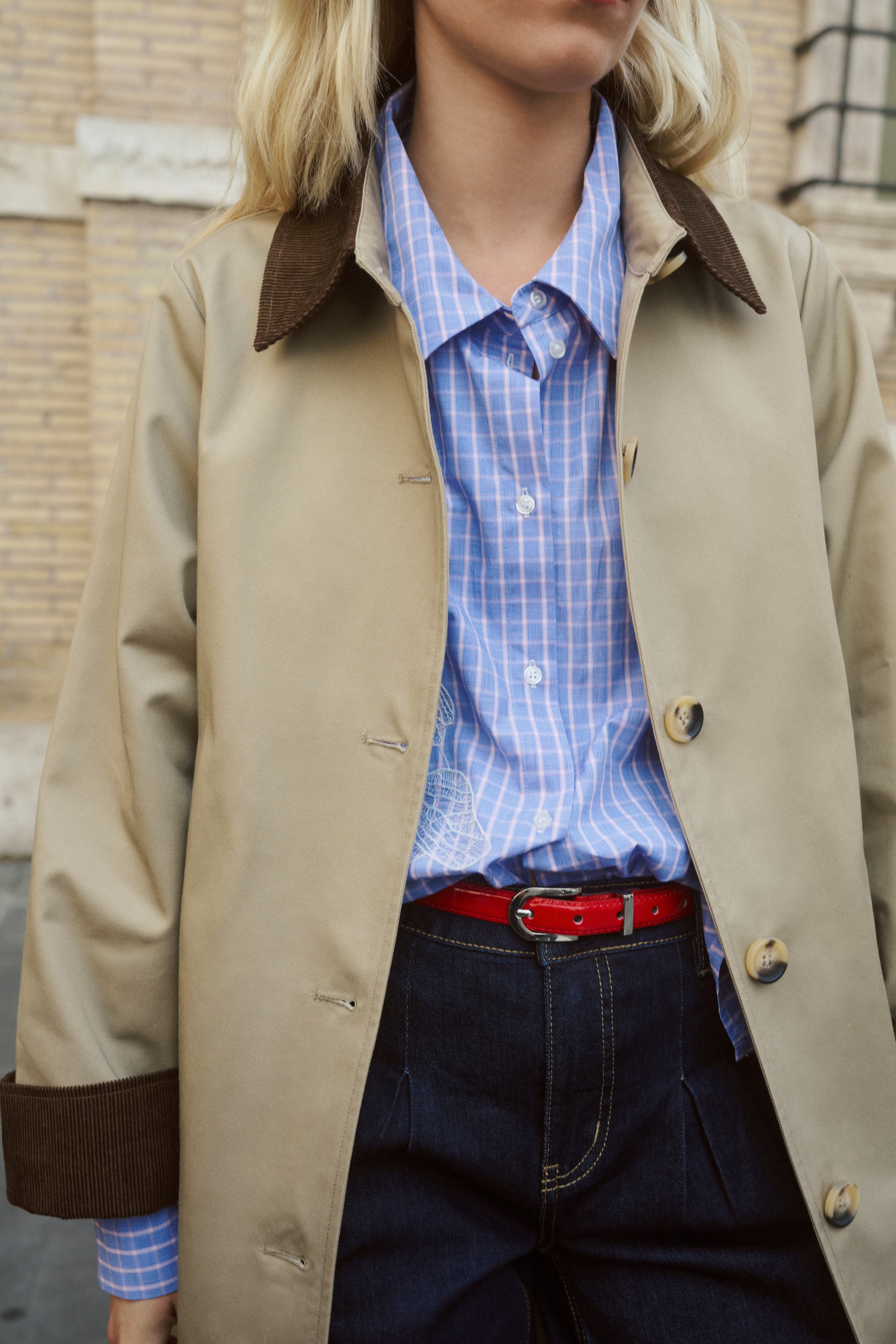 CUsasha Trenchcoat med fløjlsdetaljer LOCATION NONE 50112574-171009