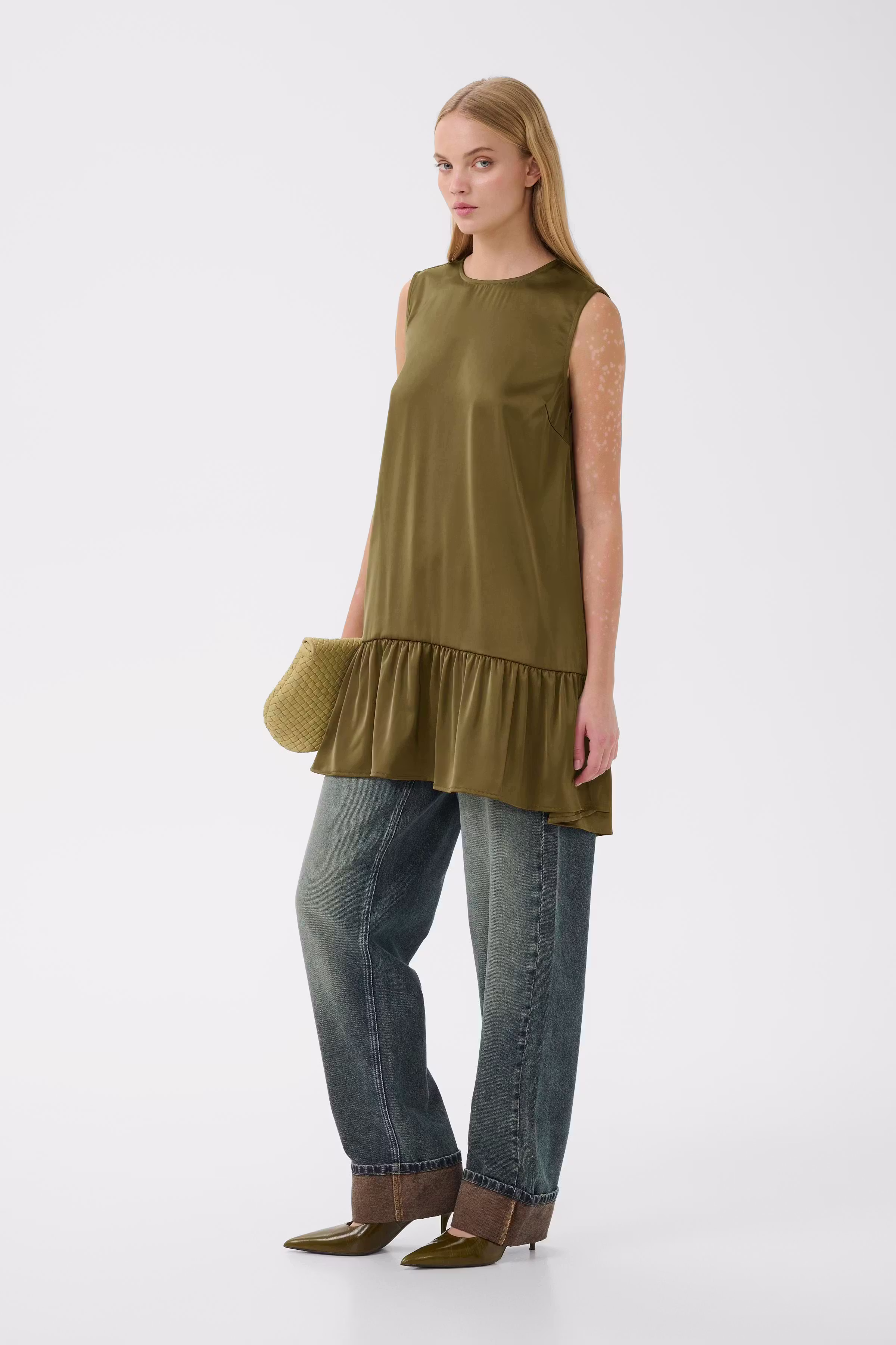 GZcerina Dress LOOKBOOK FRONT 10911312-190622