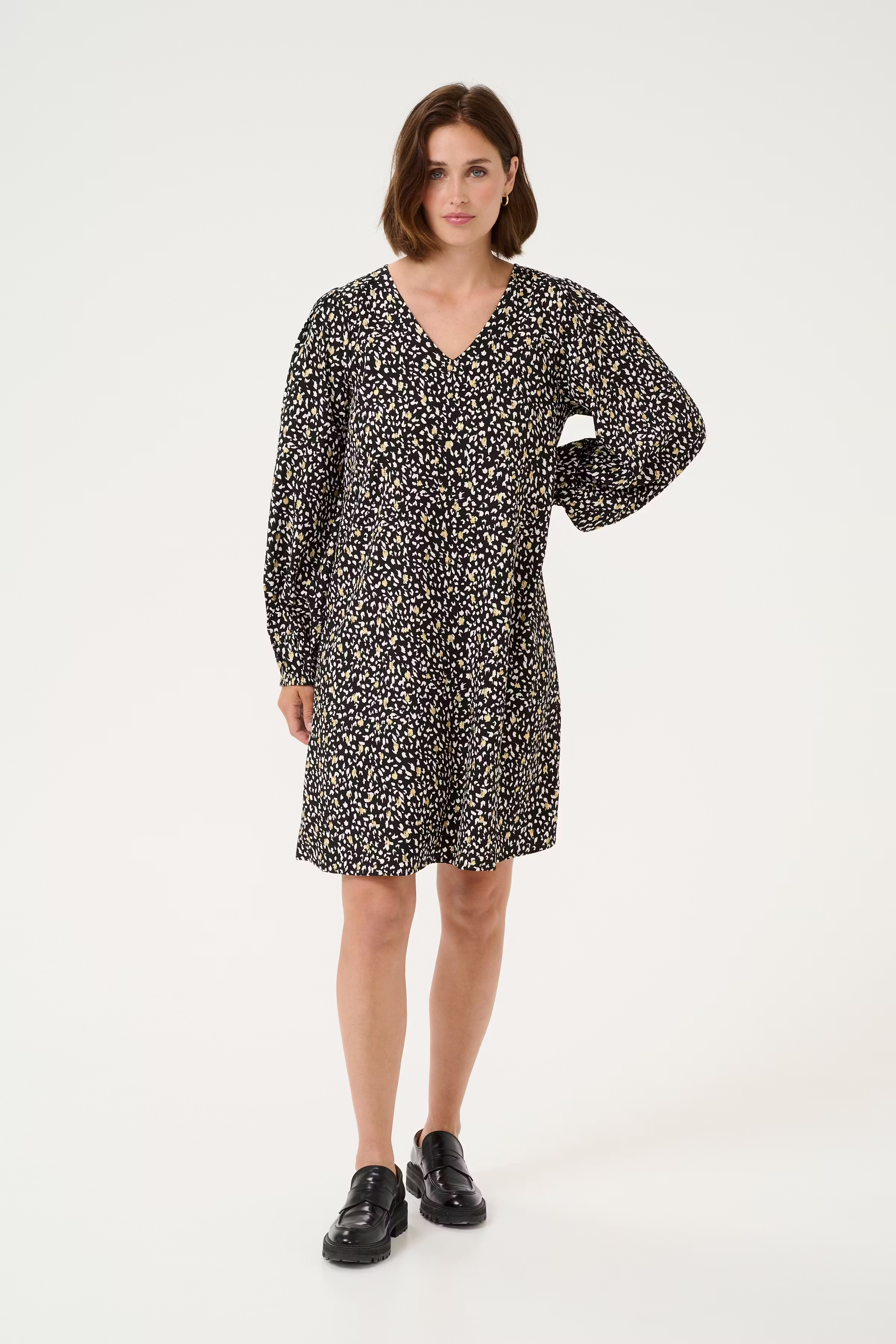 KAmalene Jurk LOOKBOOK FRONT 10509747-107160