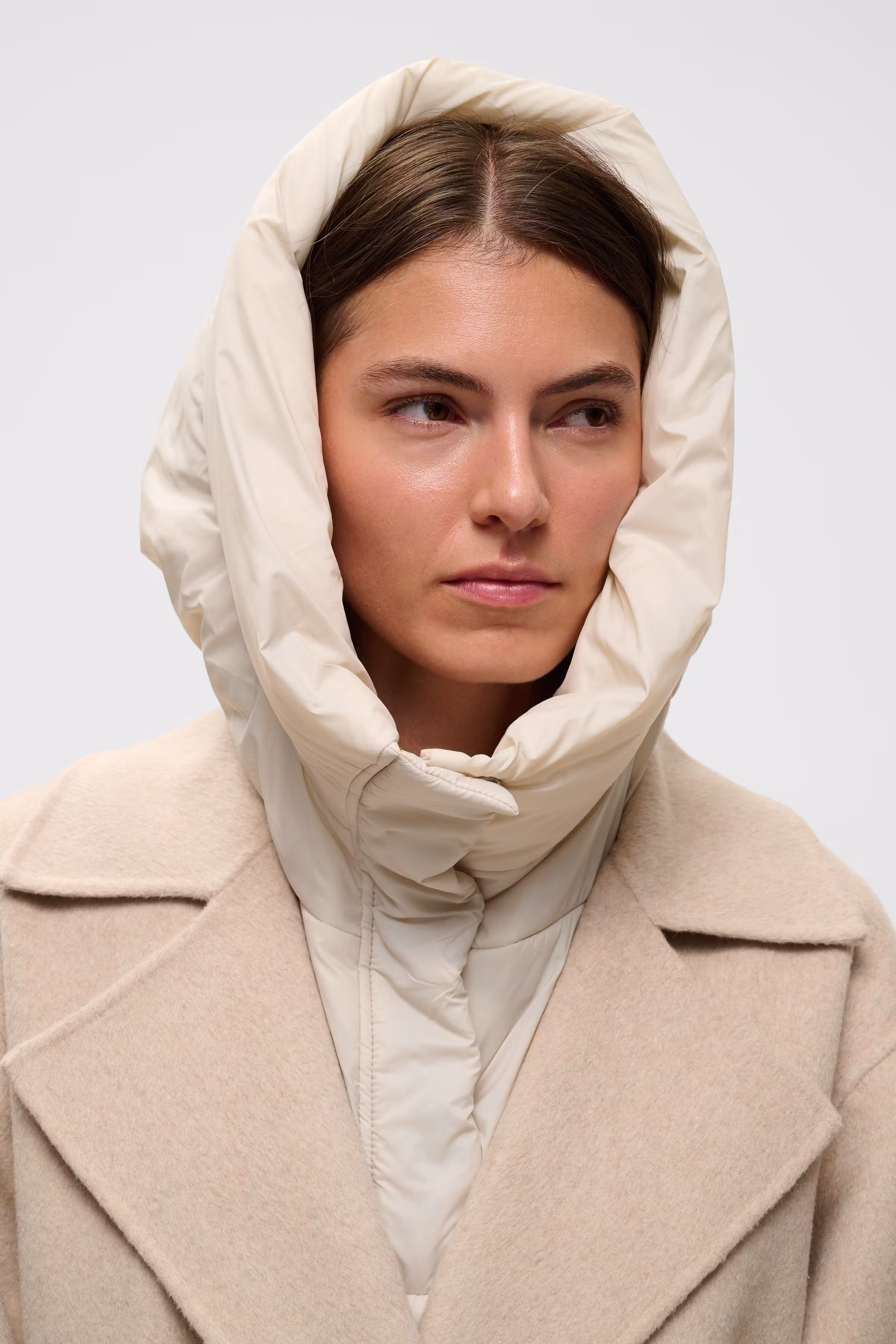 LilaIW Hue LOOKBOOK DETAIL 30109563-130403