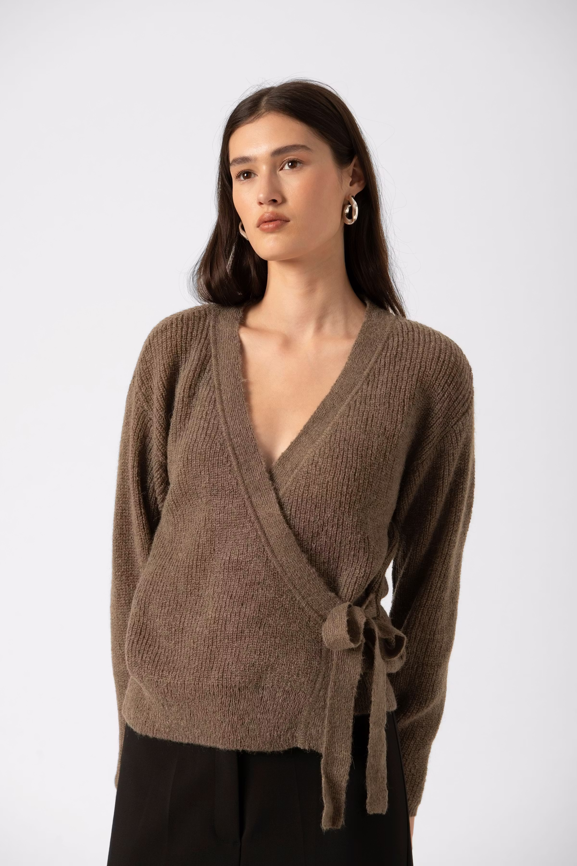 SLTuesday Cardigan LOOKBOOK FRONT 30408547-181112