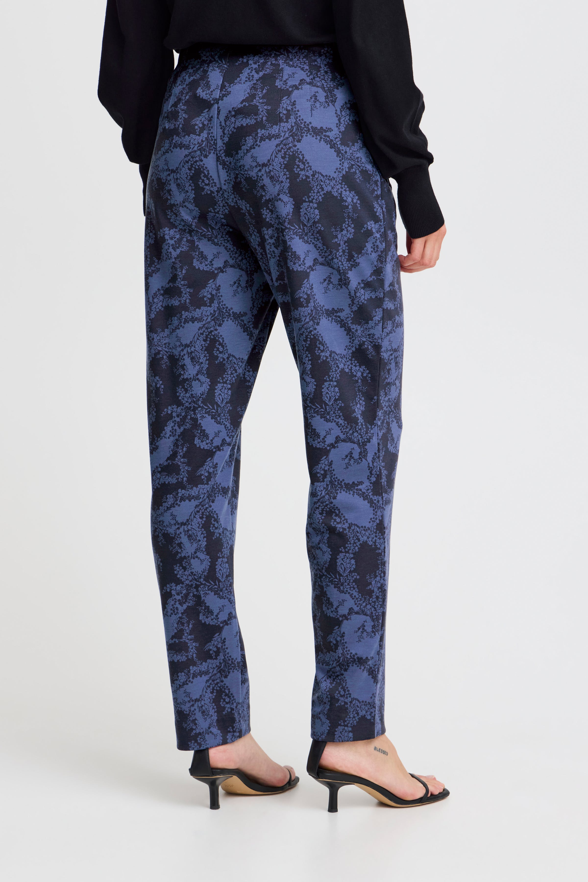 IHKATE Trousers LOOKBOOK BACK 20121774-203713