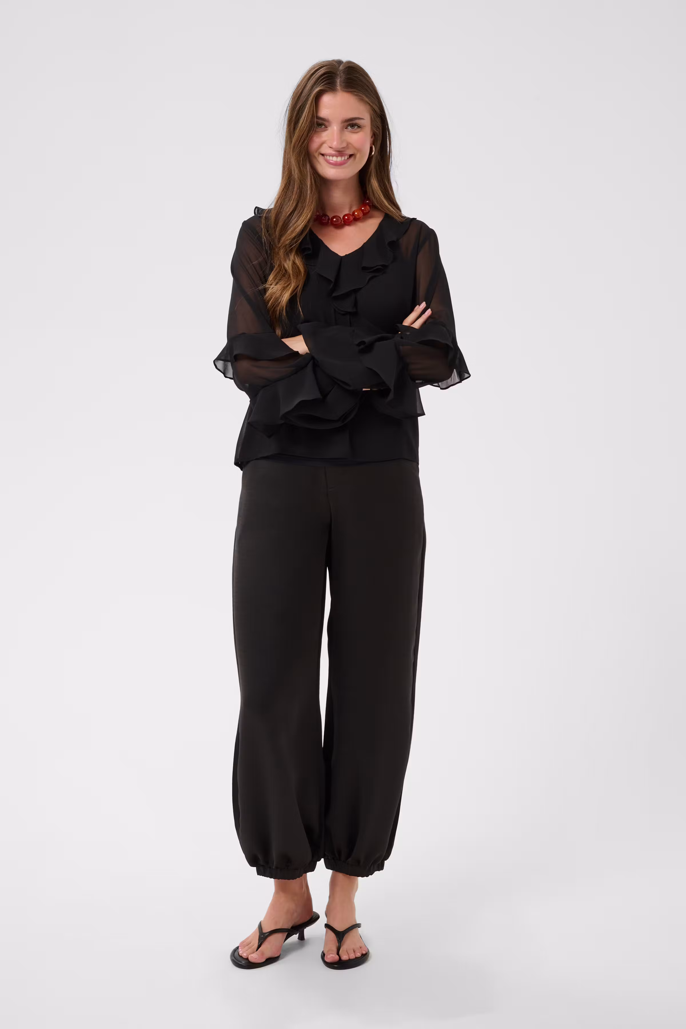 CRFrancy Blouse LOOKBOOK FRONT 10615571-100120