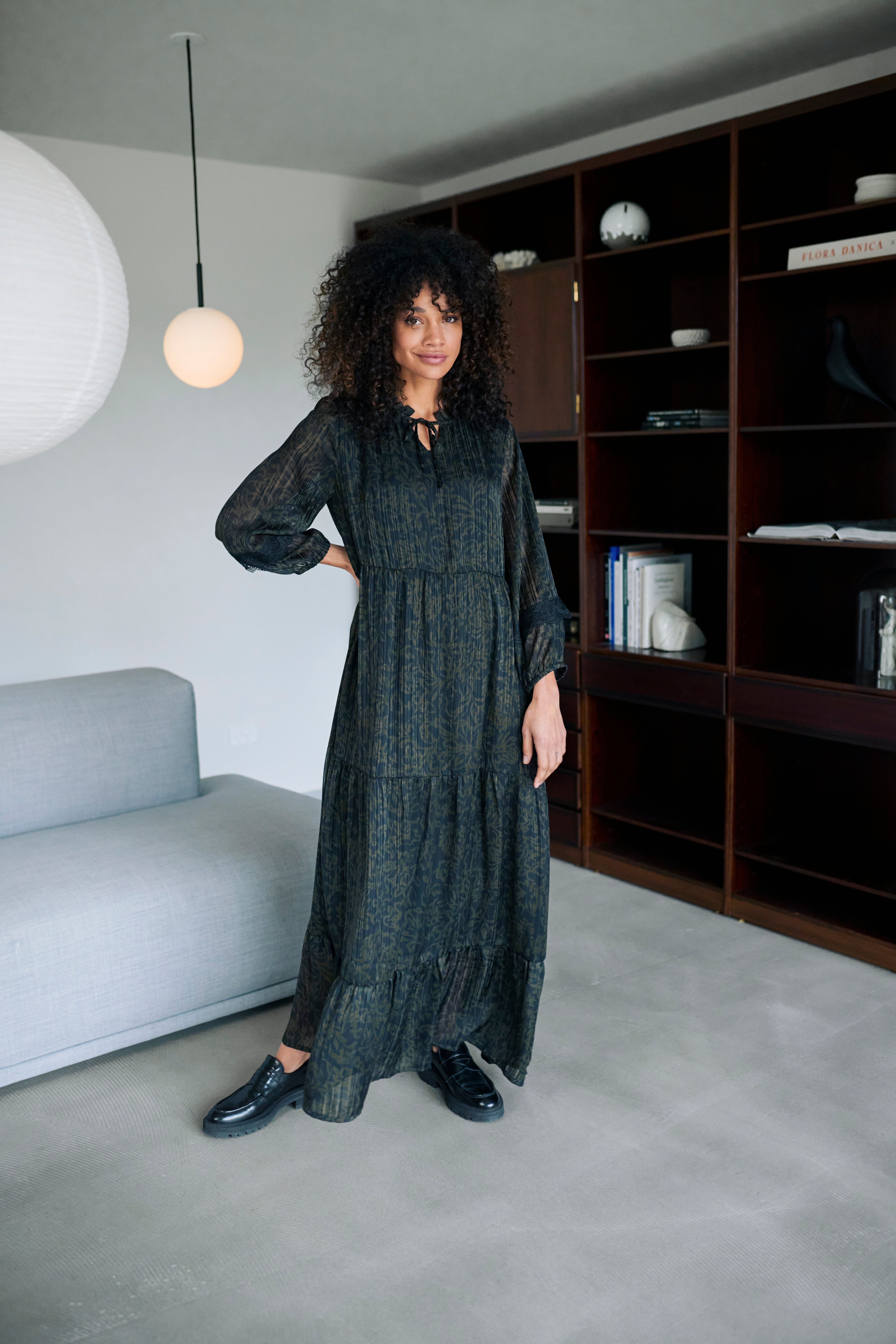 KAinga Kleid LOCATION NONE 10507978-104996