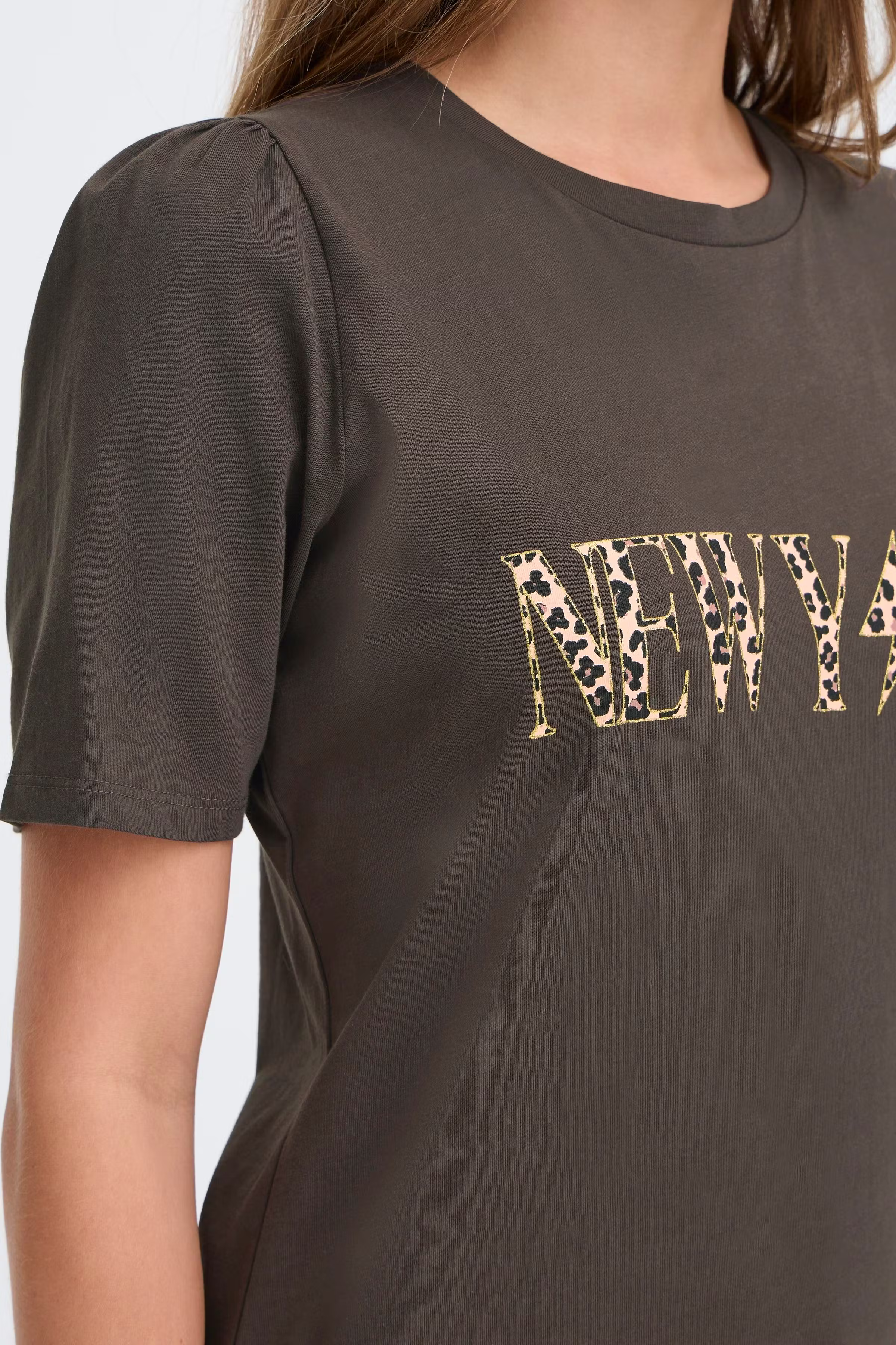 PZMAXWELL T-shirt LOOKBOOK DETAIL 50210054-191101