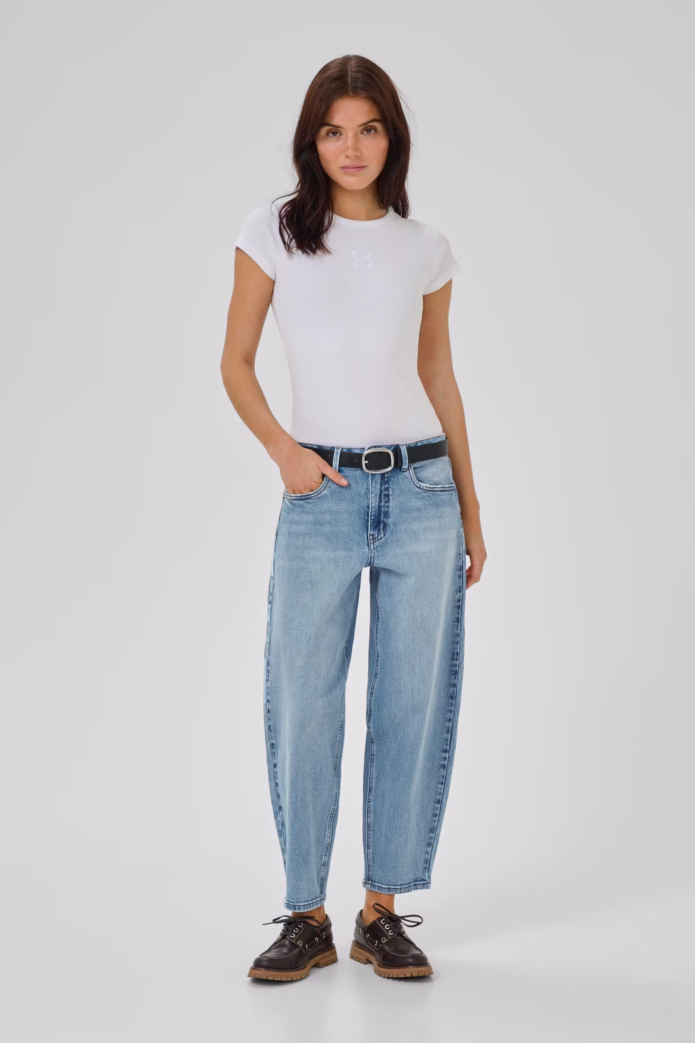 BalooMW Barrel jeans LOOKBOOK FRONT 10705241-100046