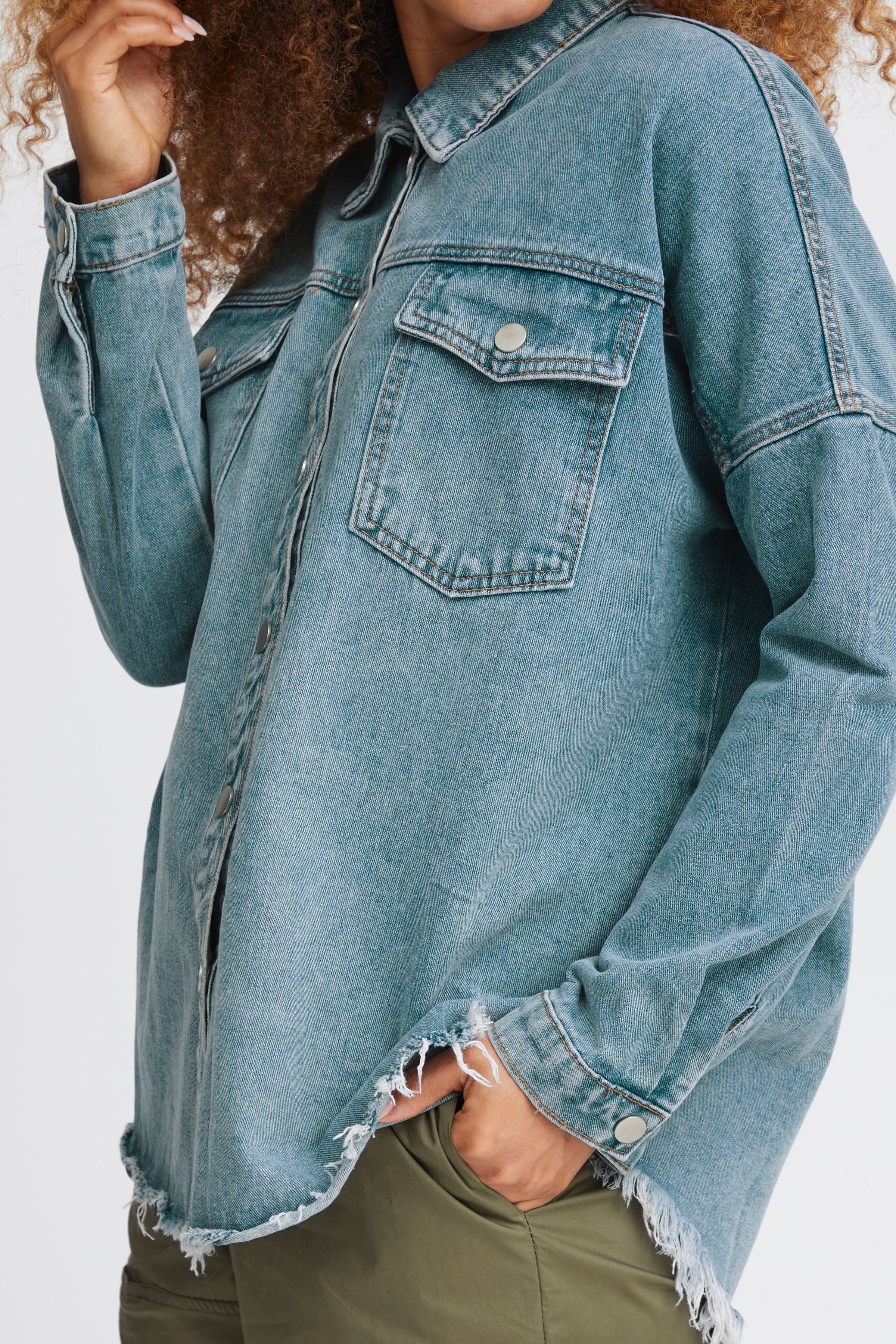 SBLEDA Overhemd LOOKBOOK DETAIL 22100462-202820