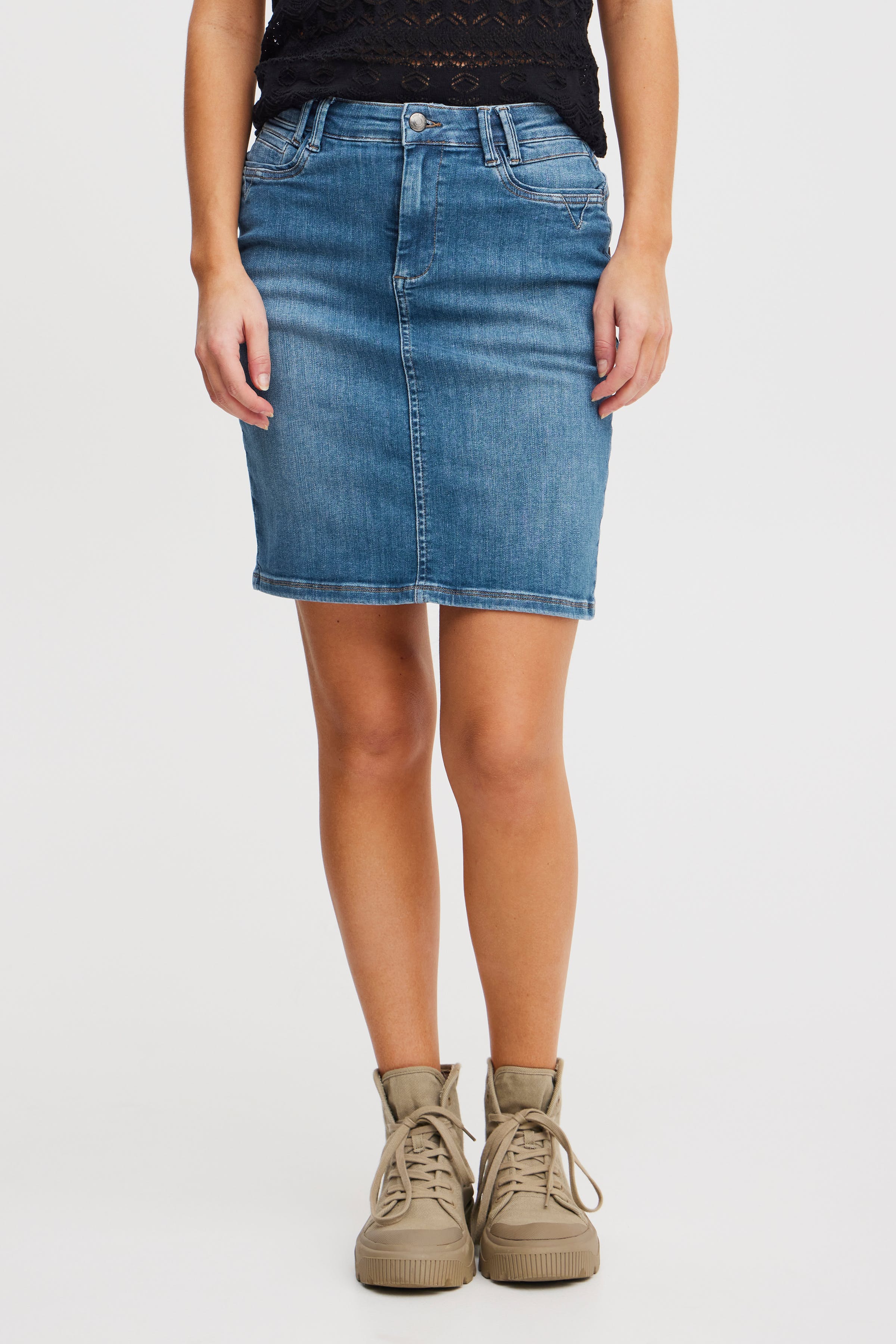 PZJULIA Nederdel LOOKBOOK FRONT 50208109-200005