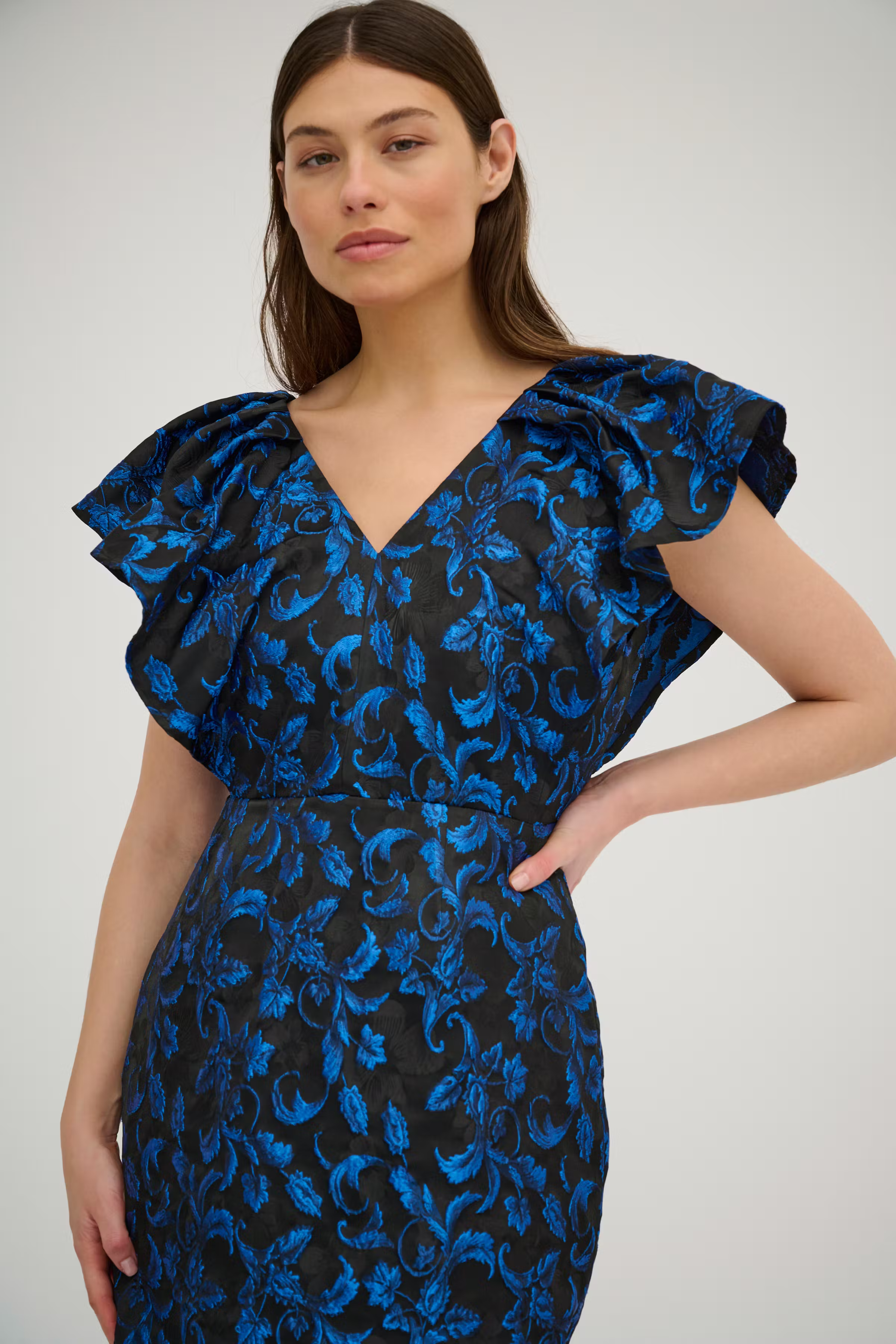 CUastro Kleid LOCATION NONE 50111171-106575