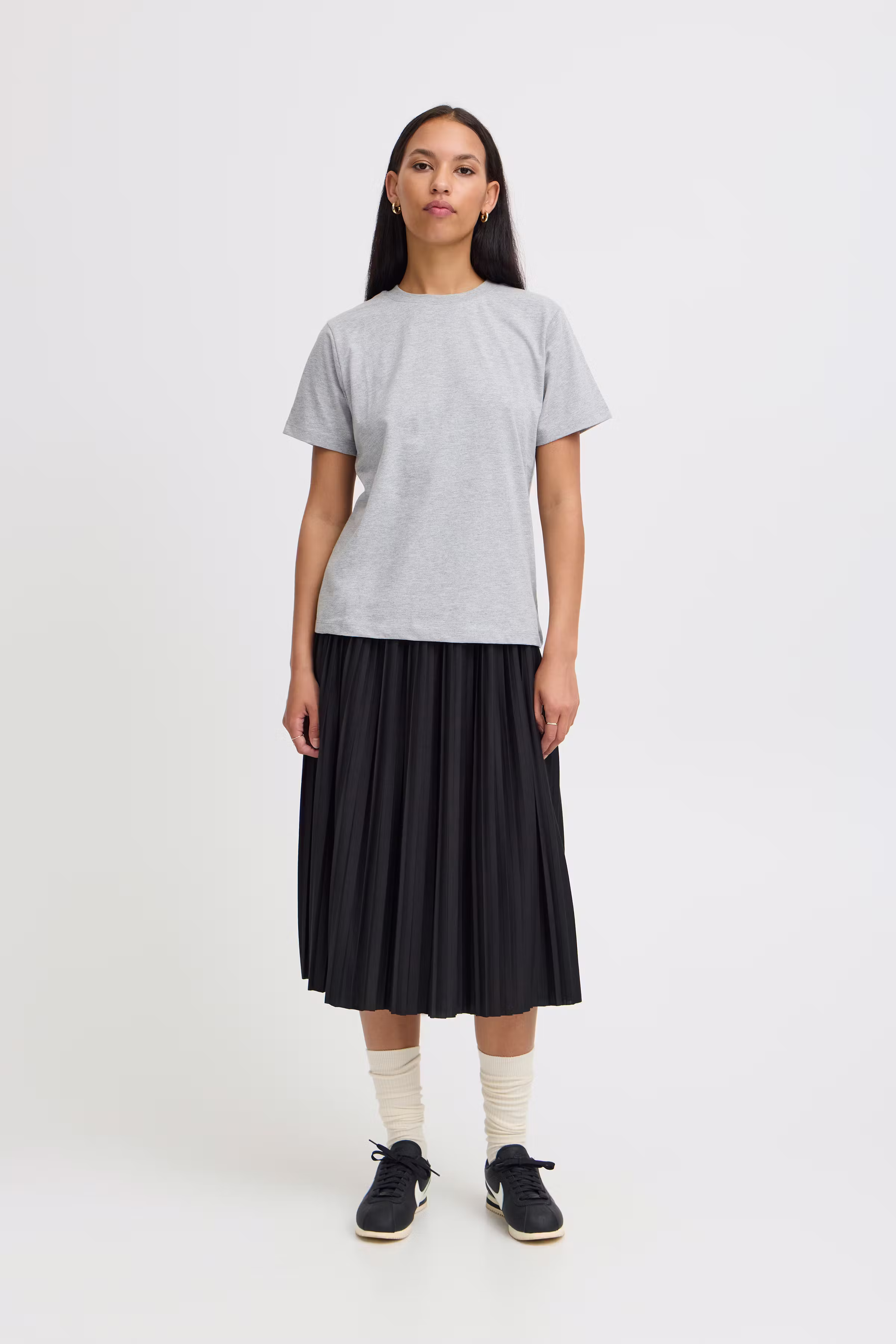 IHWIMSY Kjol LOOKBOOK FRONT 20110229-10011