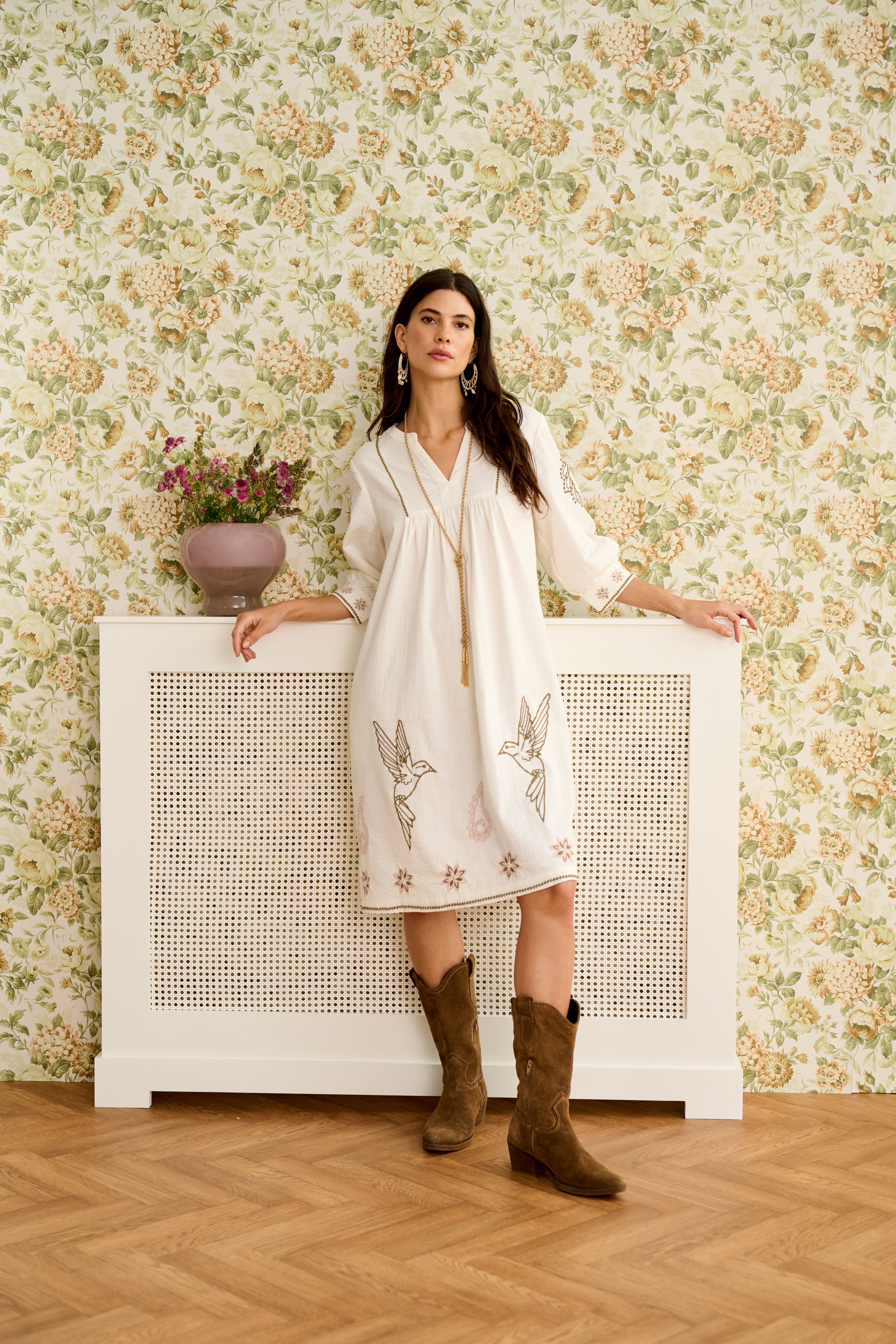 CRRosetta Robe LOCATION NONE 10614774-110701