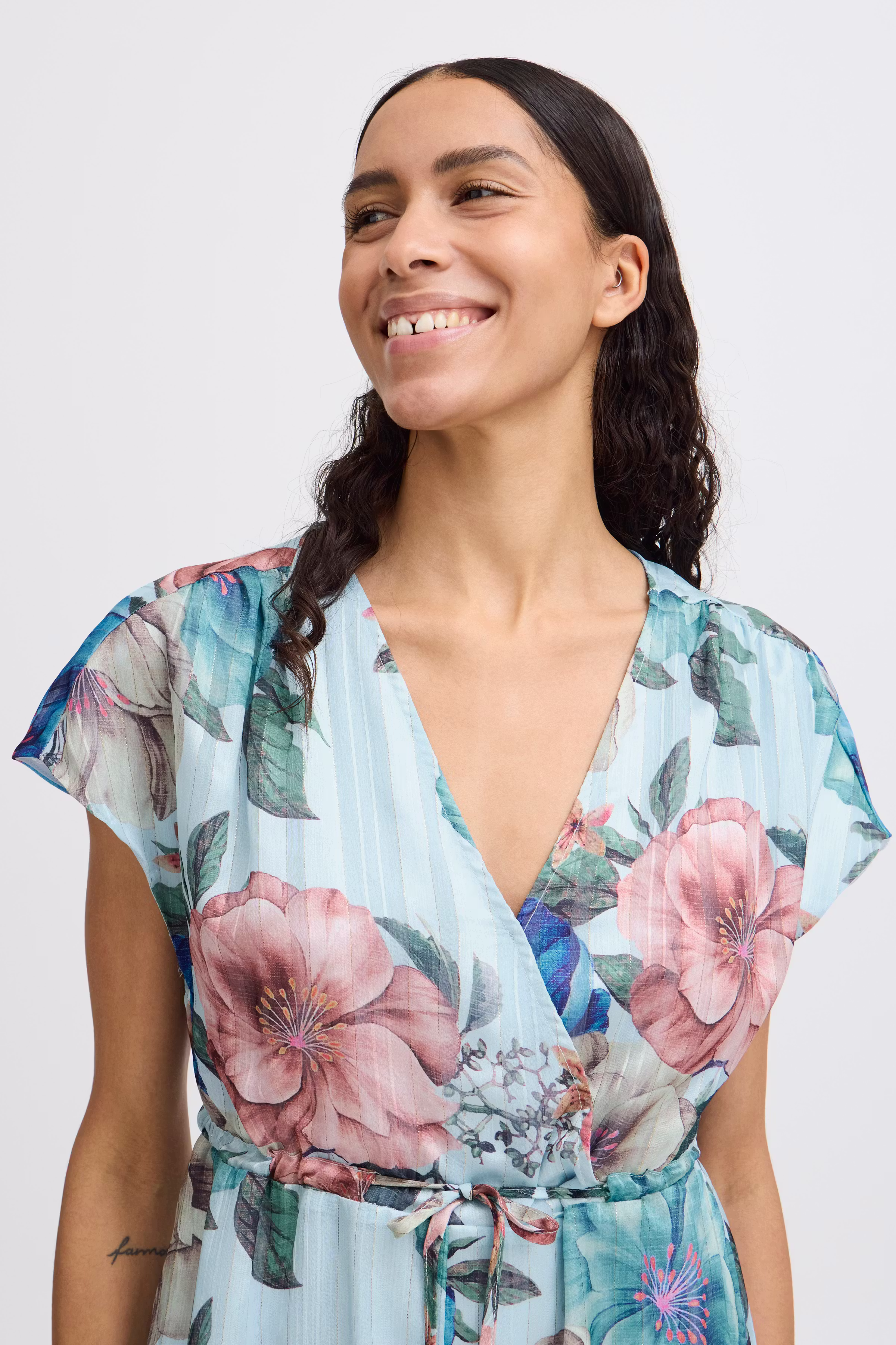 BYJAQUELYN Dress LOOKBOOK DETAIL 20815748-203054