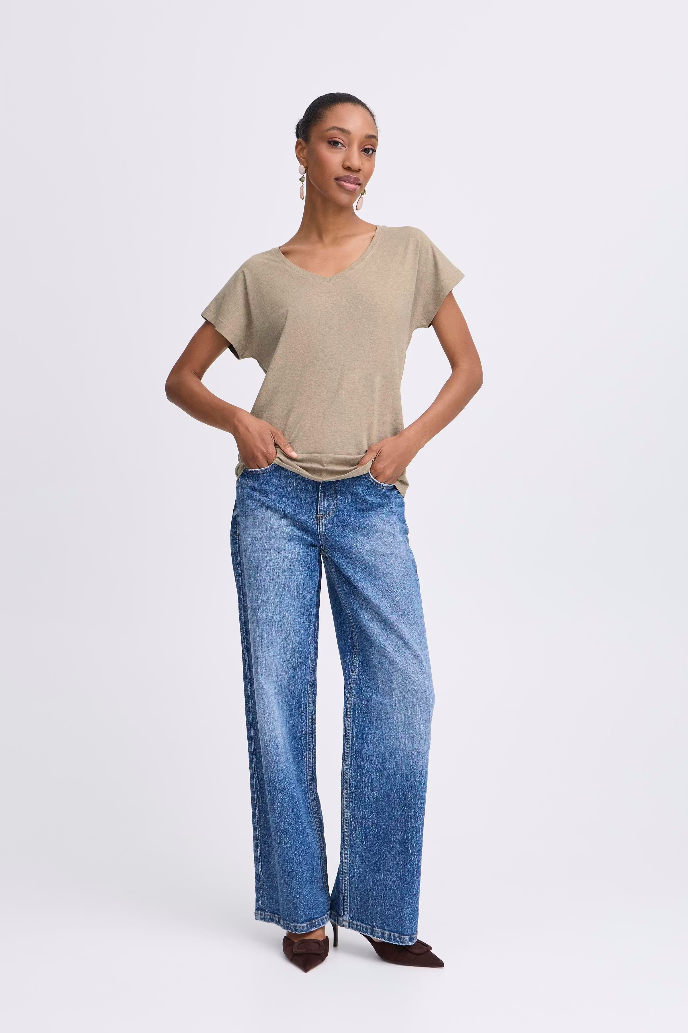 BYPAMILA T-shirt LOOKBOOK FRONT 20816364-1711091