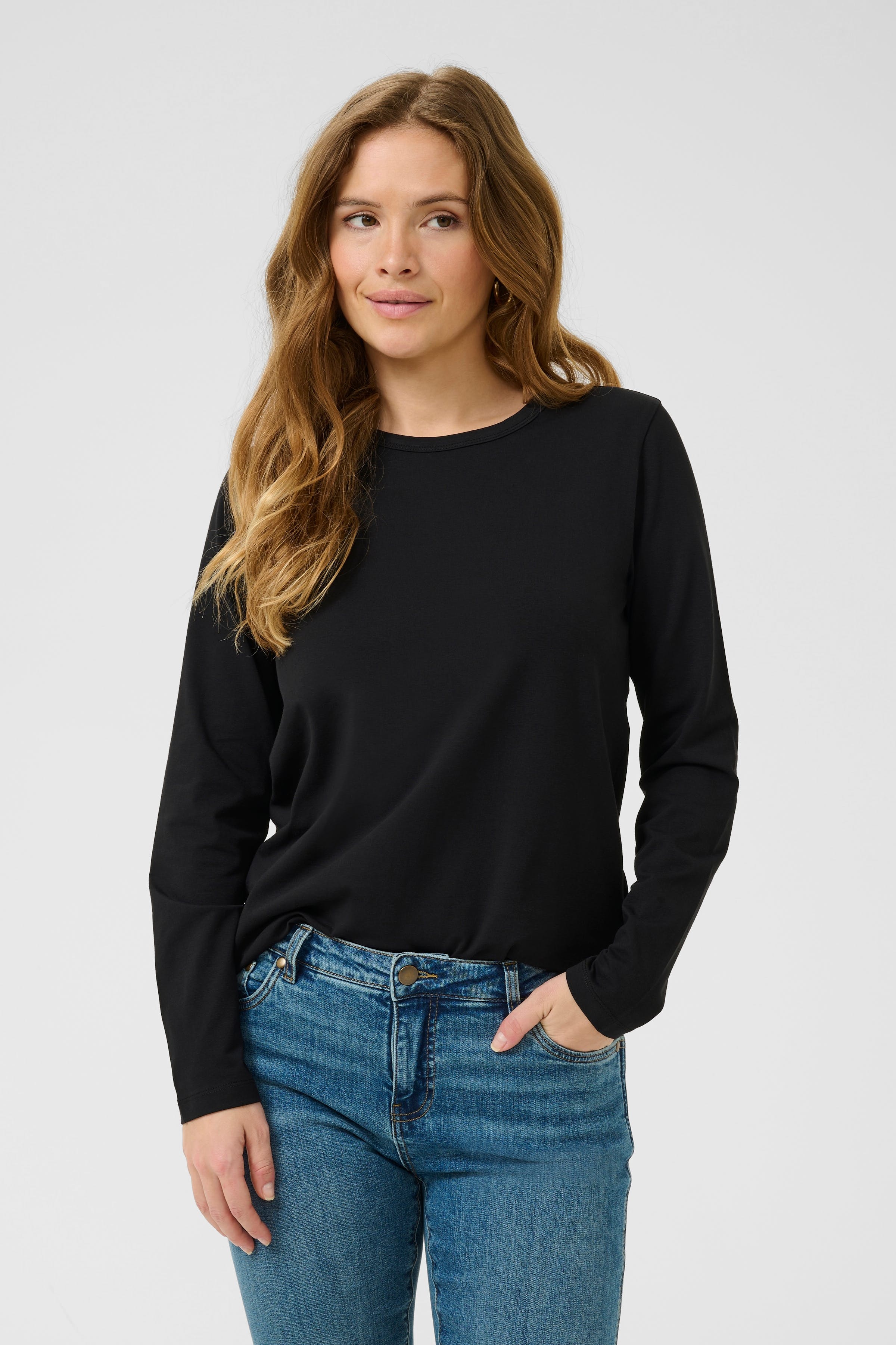 CUbase T-shirt LOOKBOOK FRONT 50112184-500012