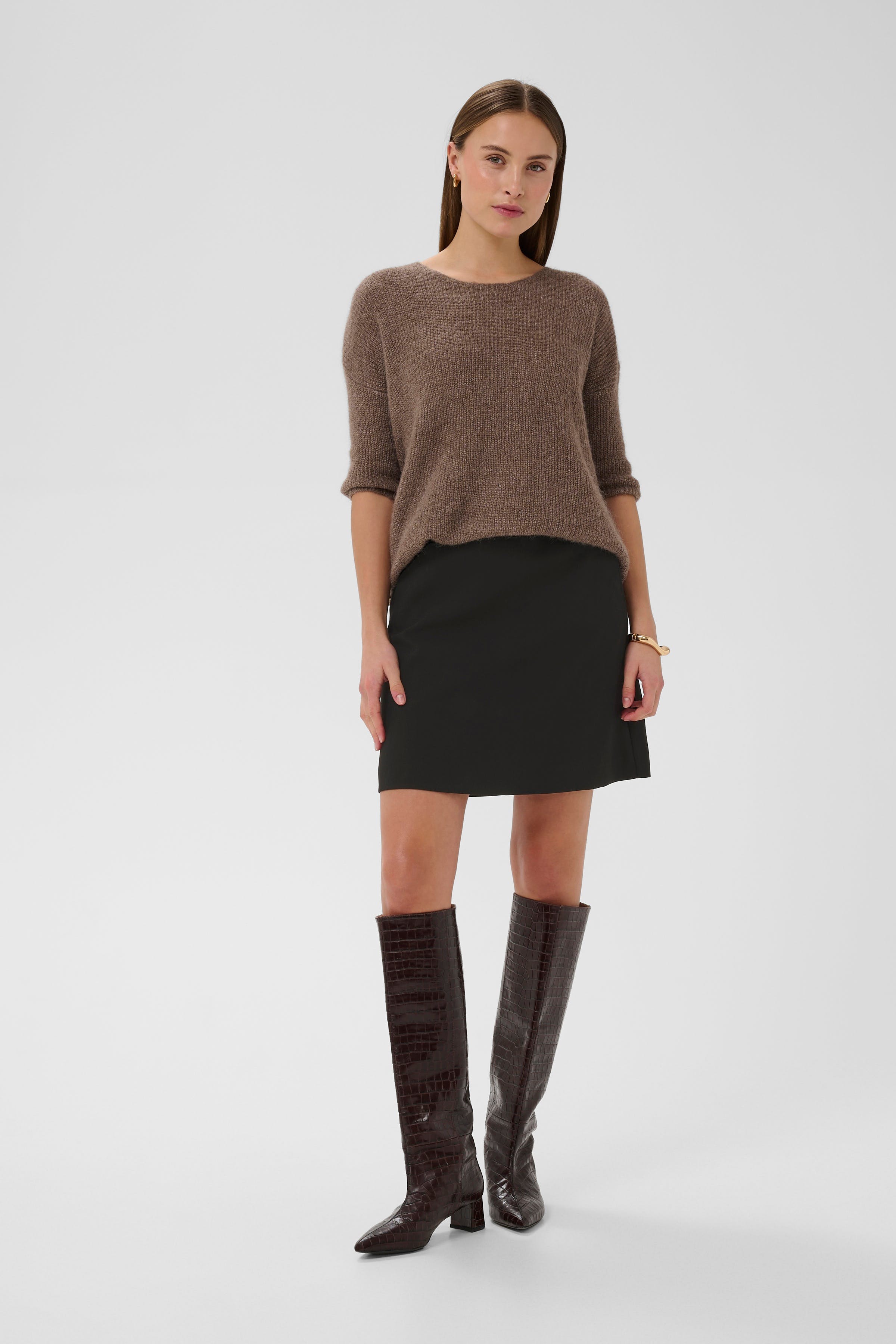 SLCorinne Rock LOOKBOOK FRONT 30407280-194008