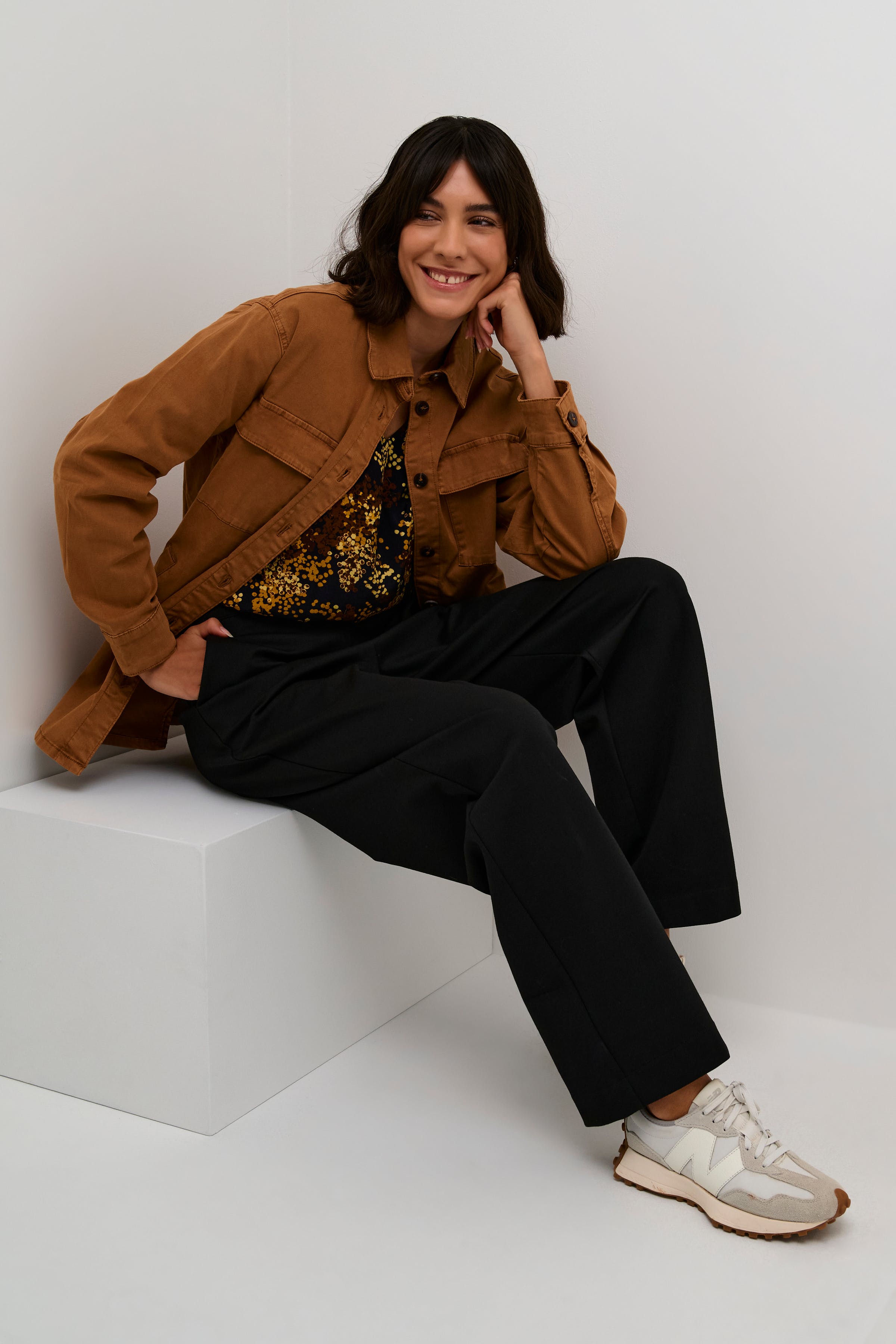 BPdebra Trousers LOOKBOOK DETAIL 10590597-100121