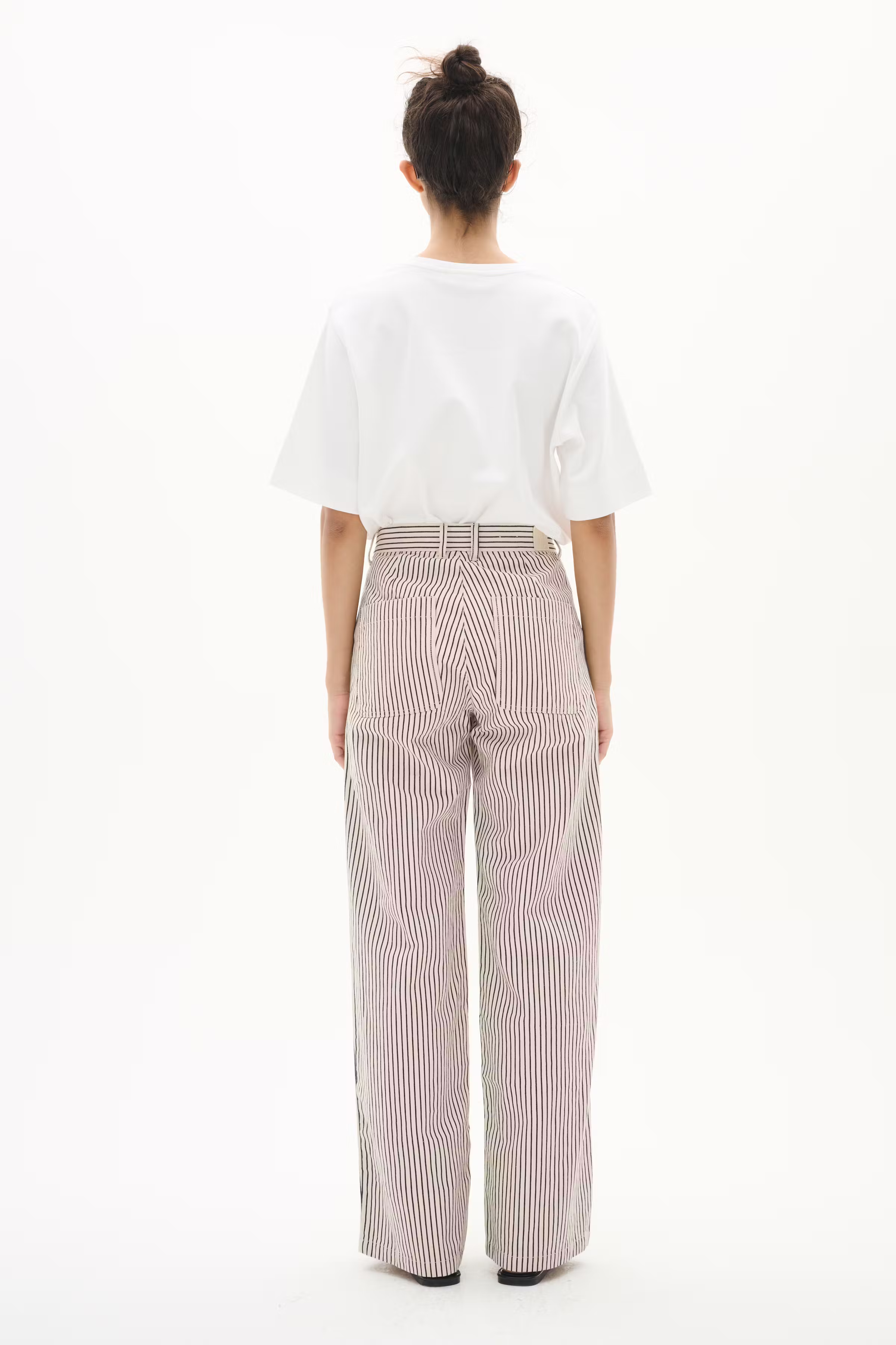 BaiIW Jeans LOOKBOOK BACK 30110562-302821