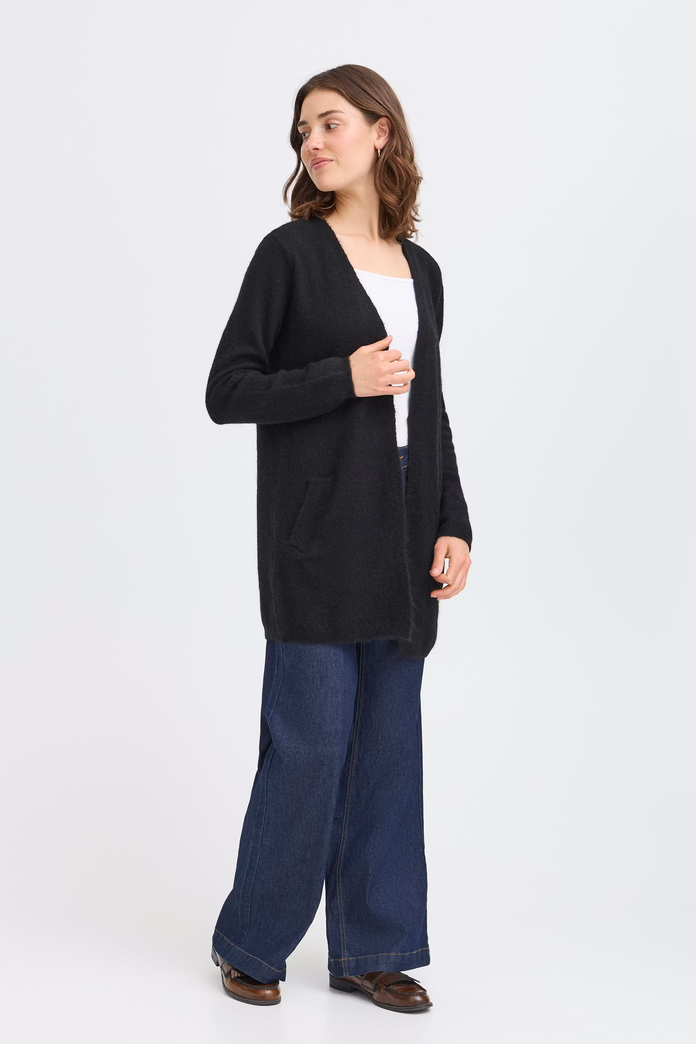 FRSANNY Cardigan LOOKBOOK FRONT 20617060-194008