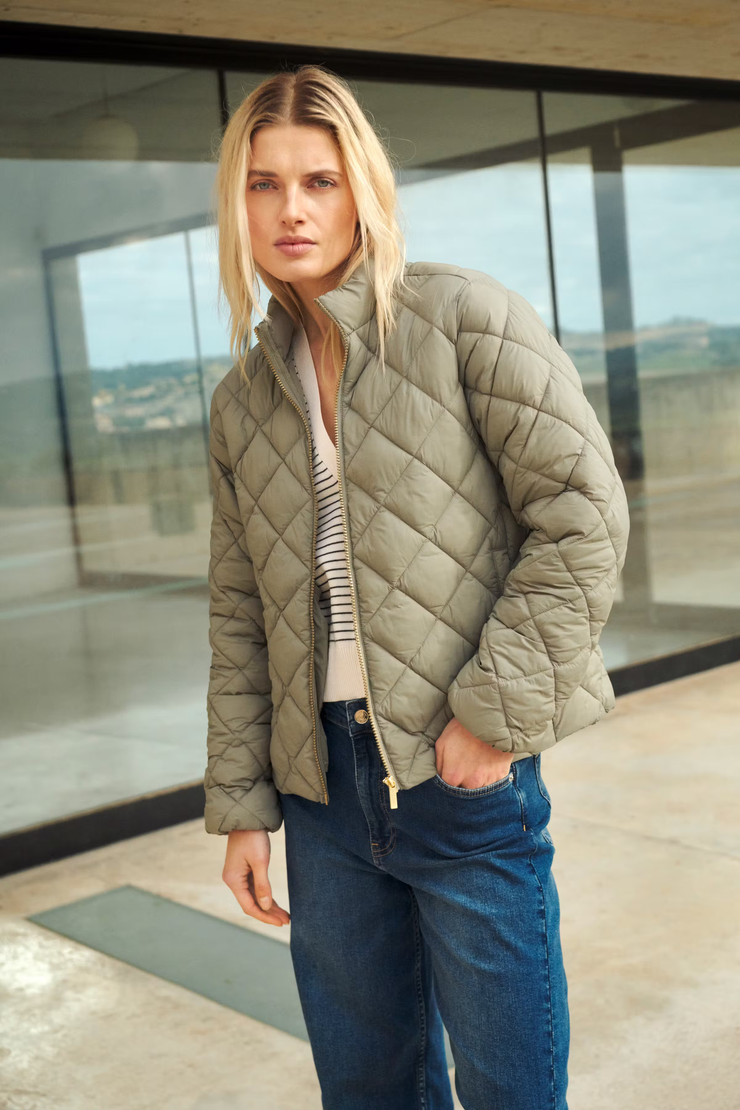 OliaPW Yttertøy LOCATION NONE 30310243-181015