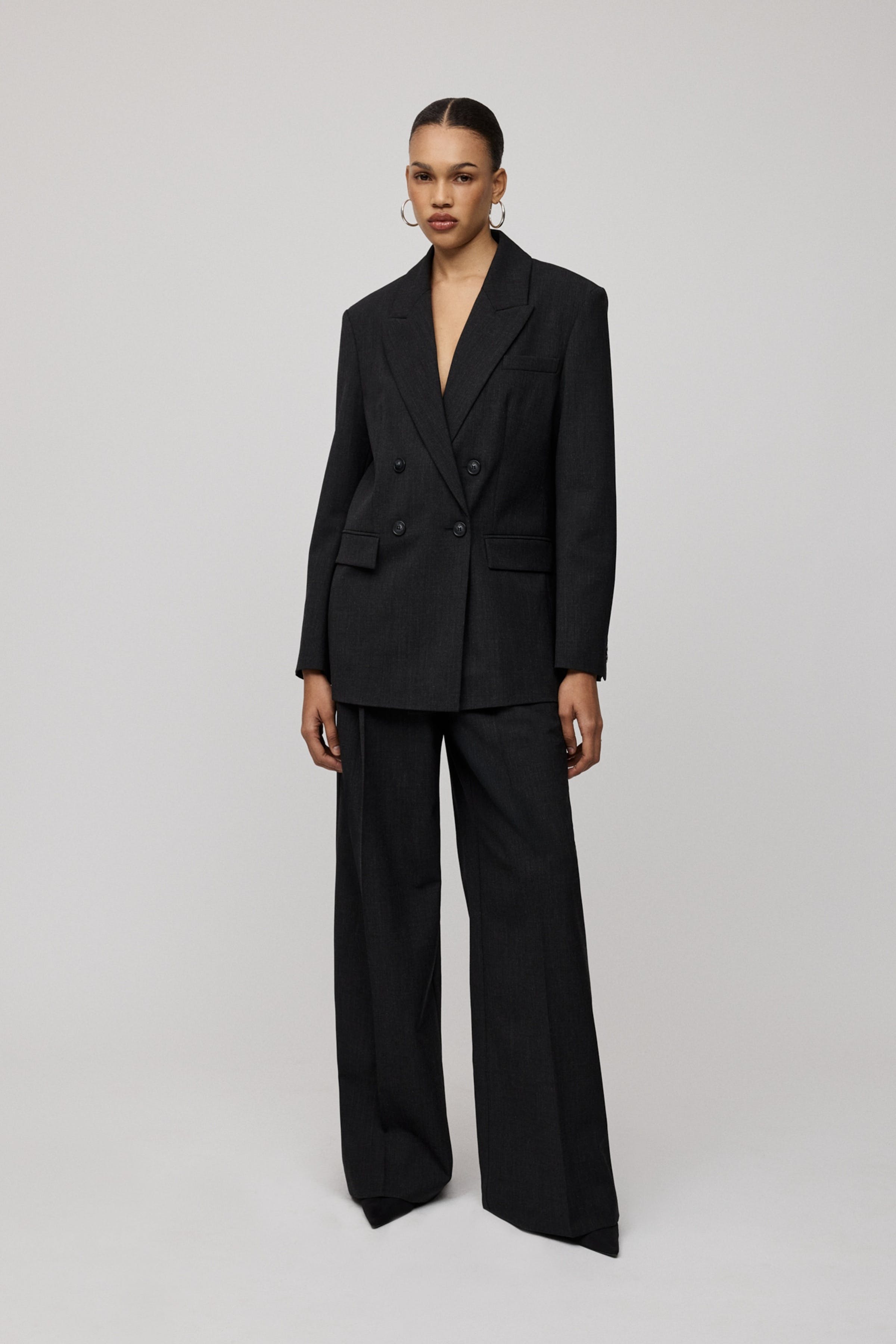 JUDITH Blazer LOOKBOOK FRONT 30600724-GY949