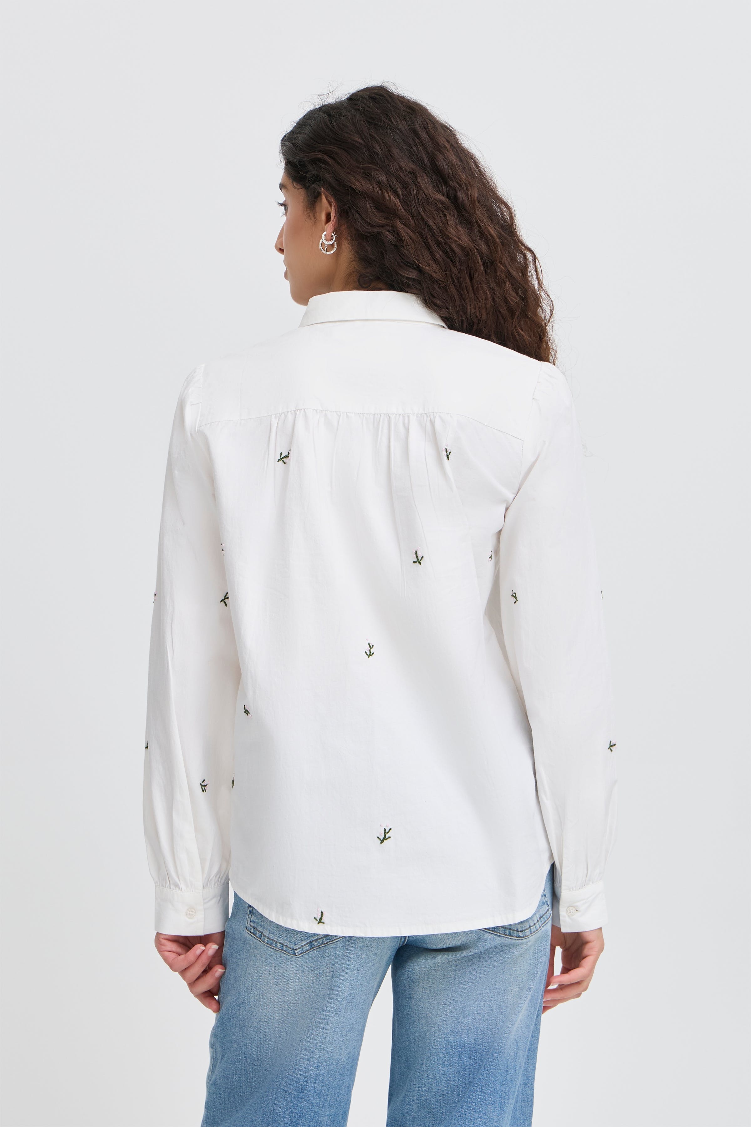 IHSANAZ Skjorta LOOKBOOK BACK 20124122-900000310