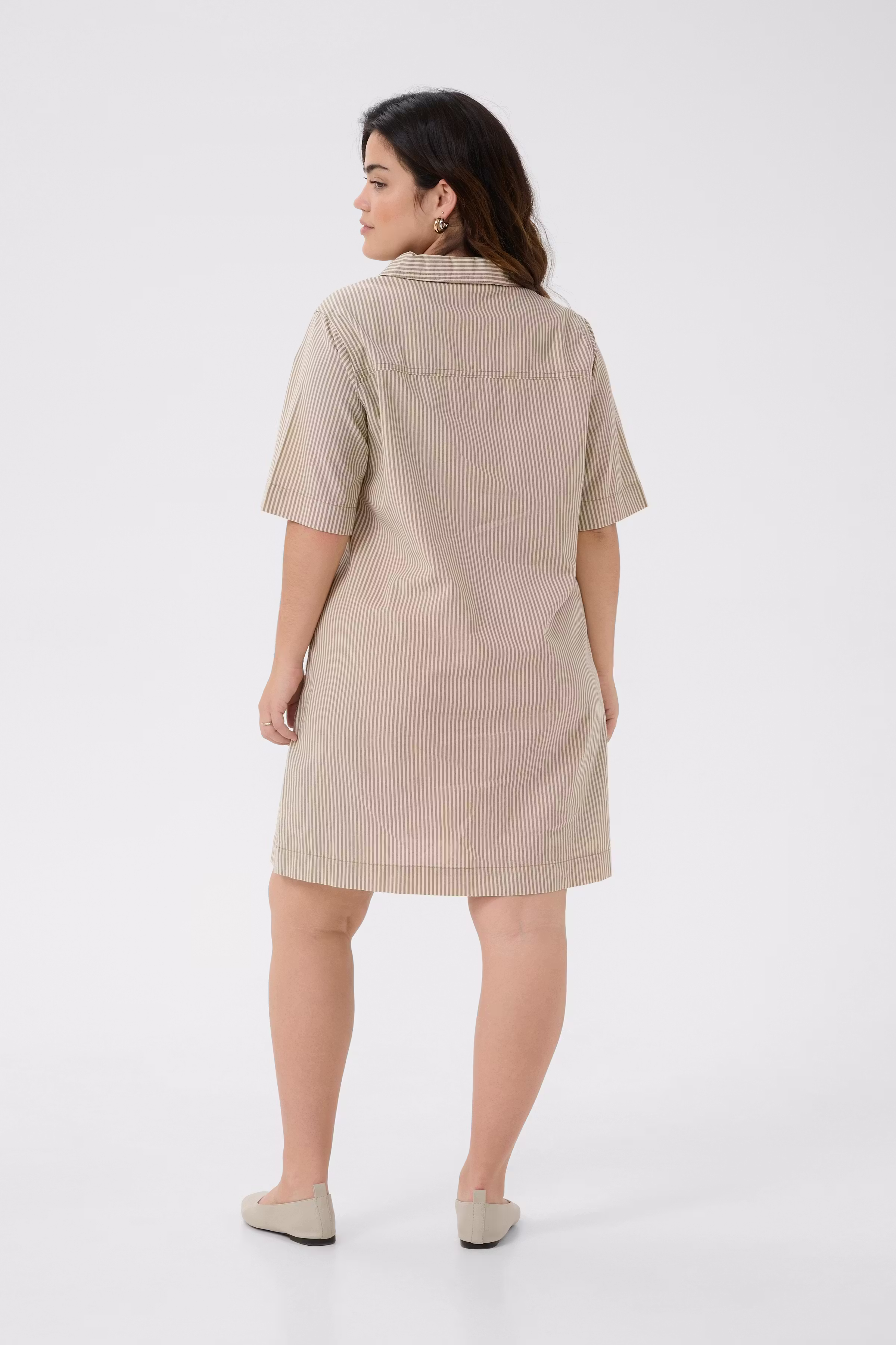 KCnana Klänning LOOKBOOK BACK 10583311-107706