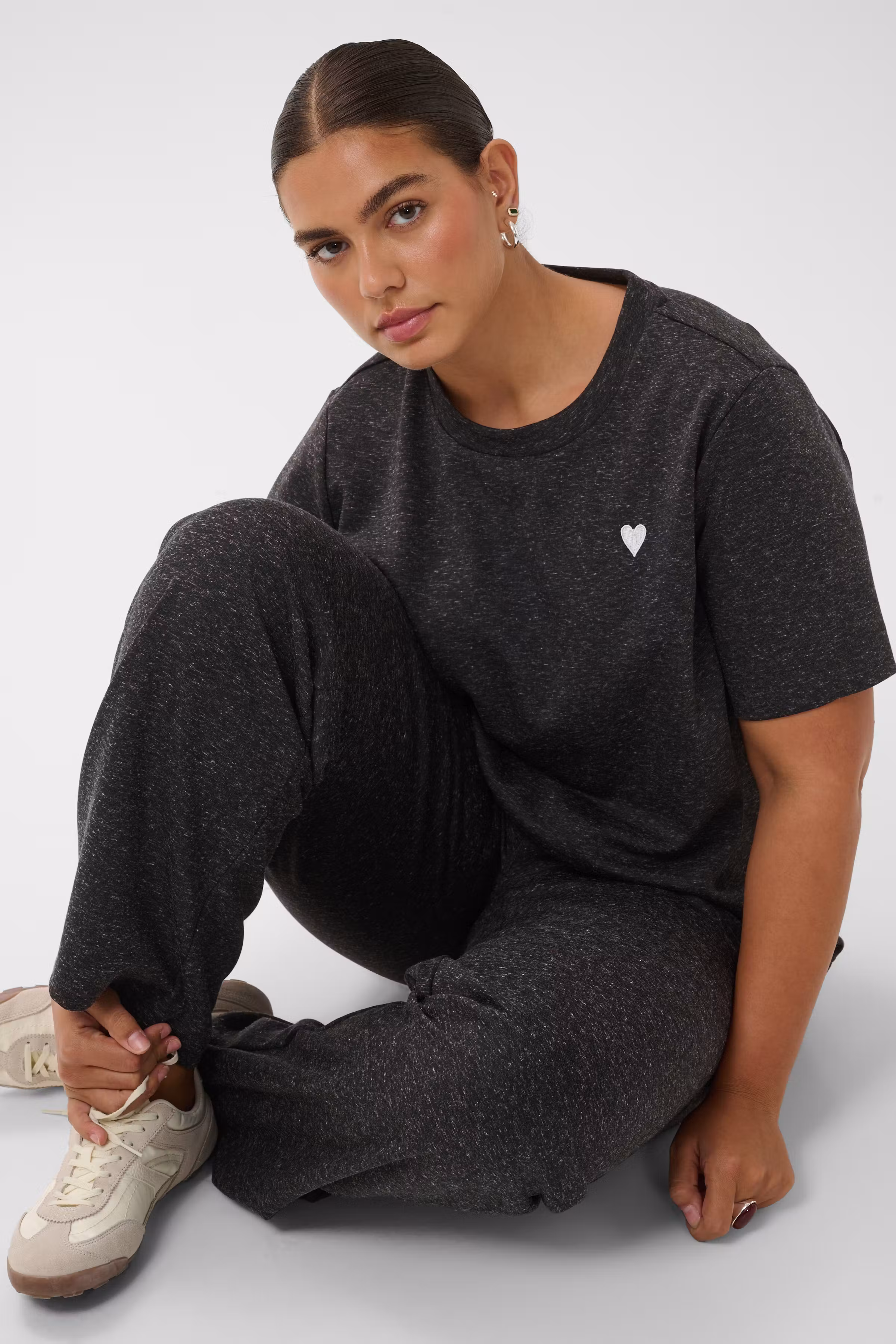 KClucy T-shirt LOOKBOOK DETAIL 10584550-1000126