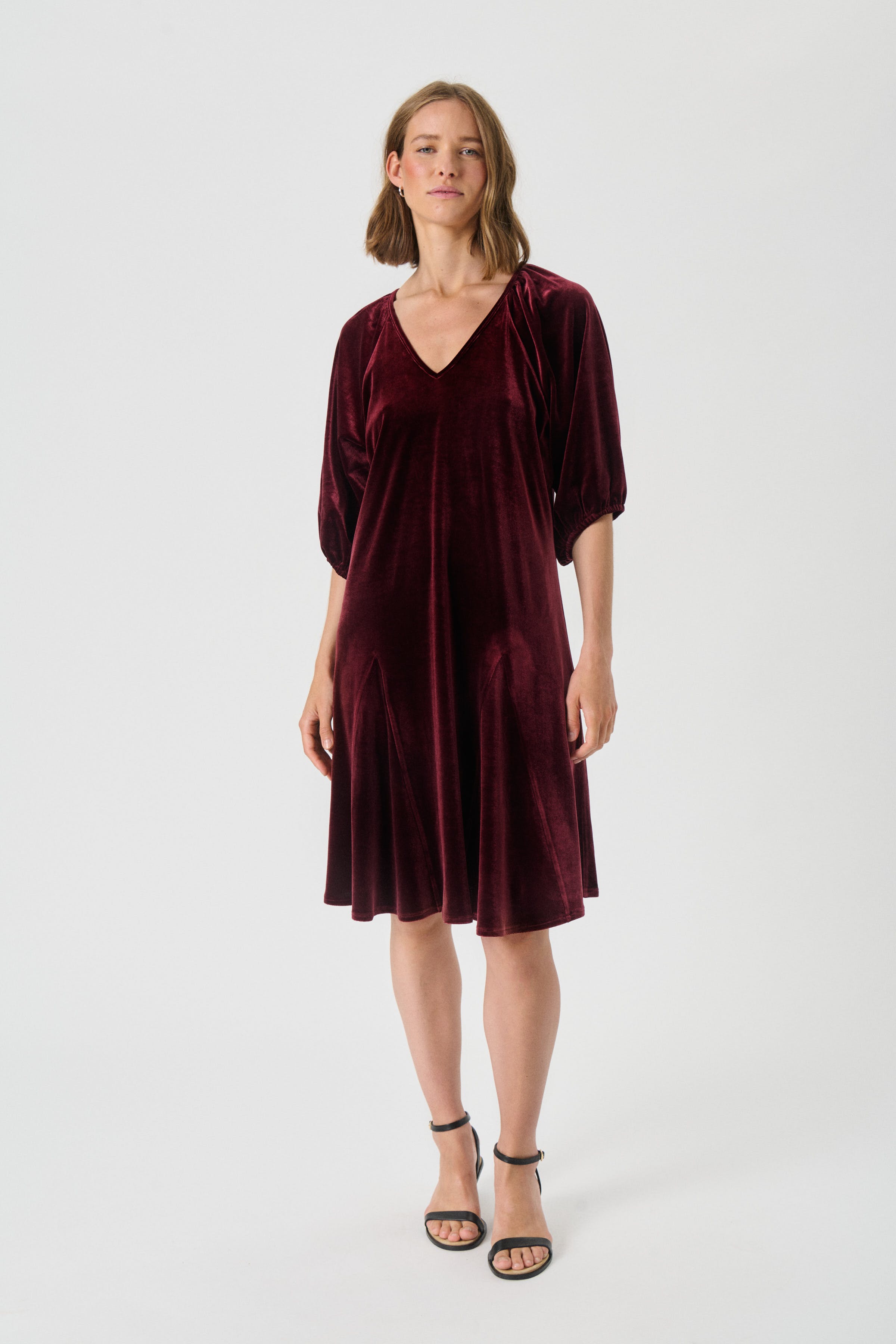 RuthyaPW Jurk LOOKBOOK FRONT 30310230-191725