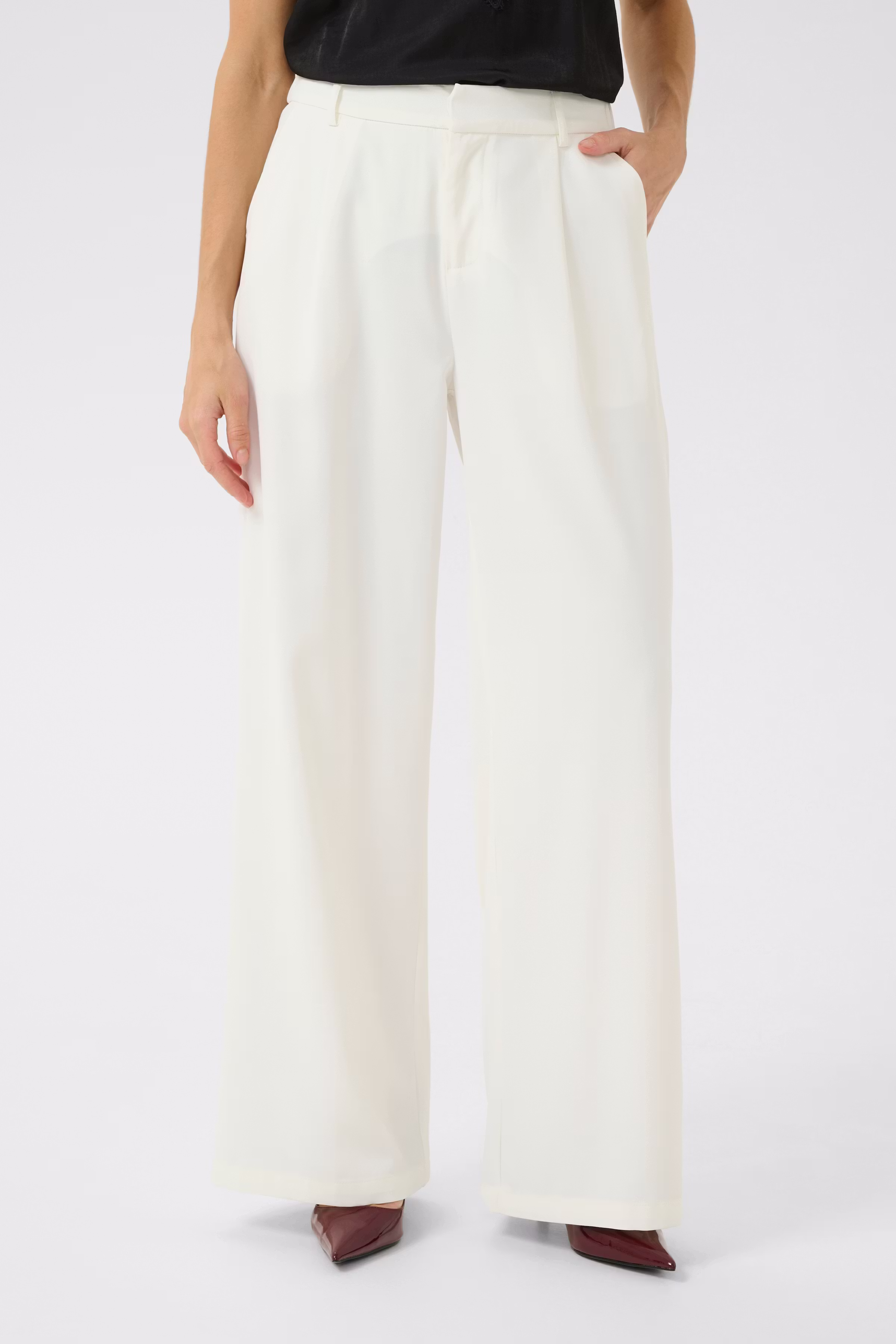 CRBencon Trousers LOOKBOOK FRONT 10612349-110602